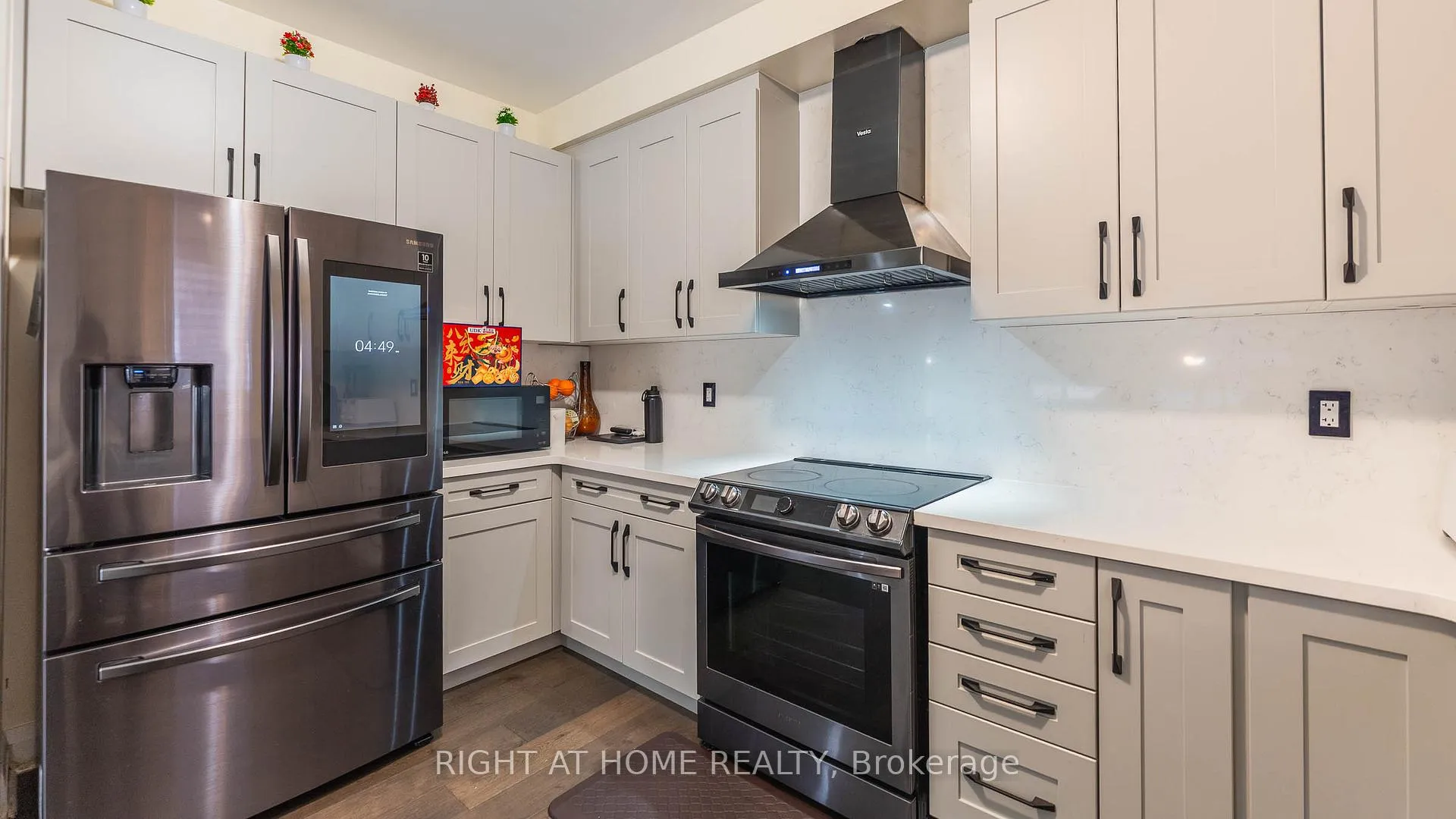 Photo 14 of 707 Audley Road S, Ajax, South East — HOMEH