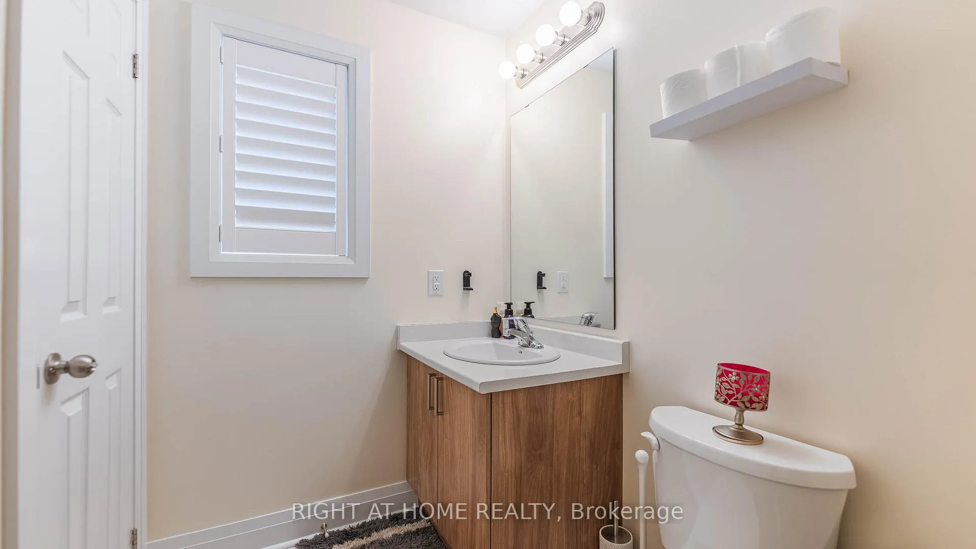 Photo 31 of 707 Audley Road S, Ajax, South East — HOMEH