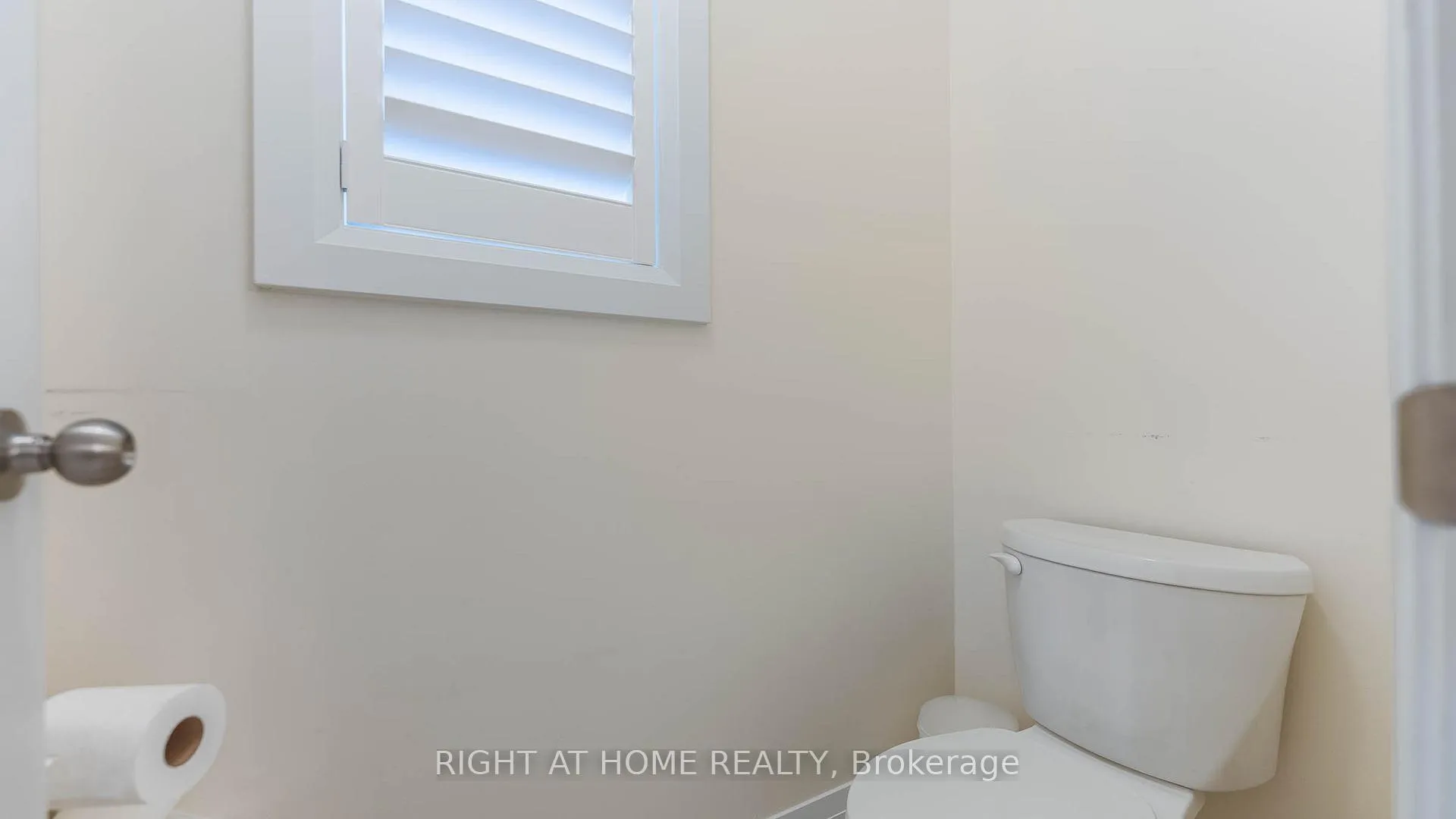 Photo 36 of 707 Audley Road S, Ajax, South East — HOMEH