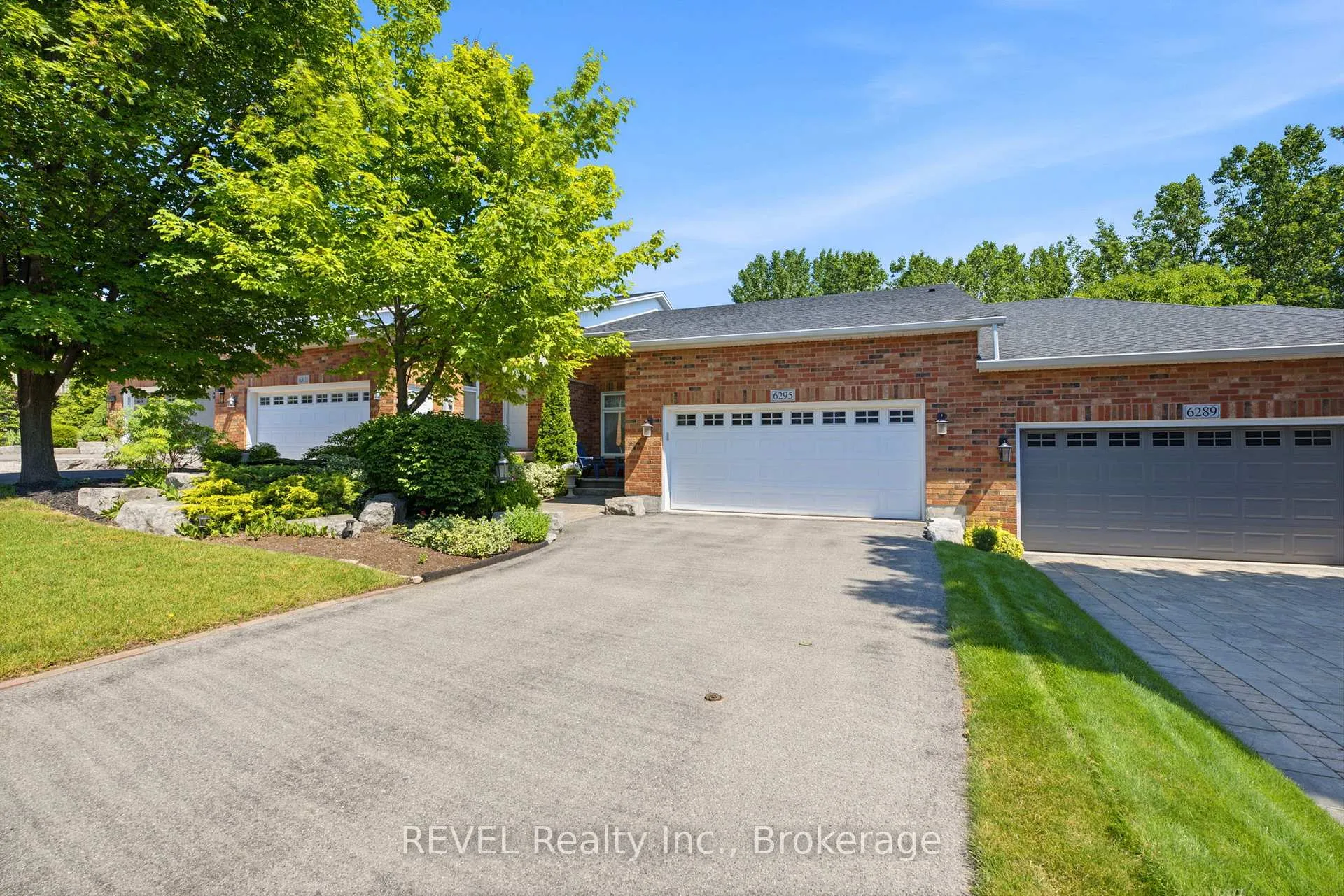 Photo 1 of 6295 Forest Ridge Drive, Niagara Falls, Stamford — HOMEH