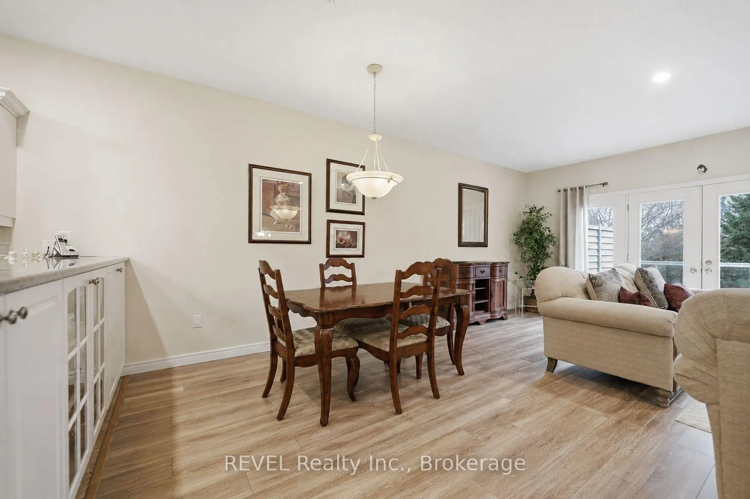 Photo 17 of 6295 Forest Ridge Drive, Niagara Falls, Stamford — HOMEH