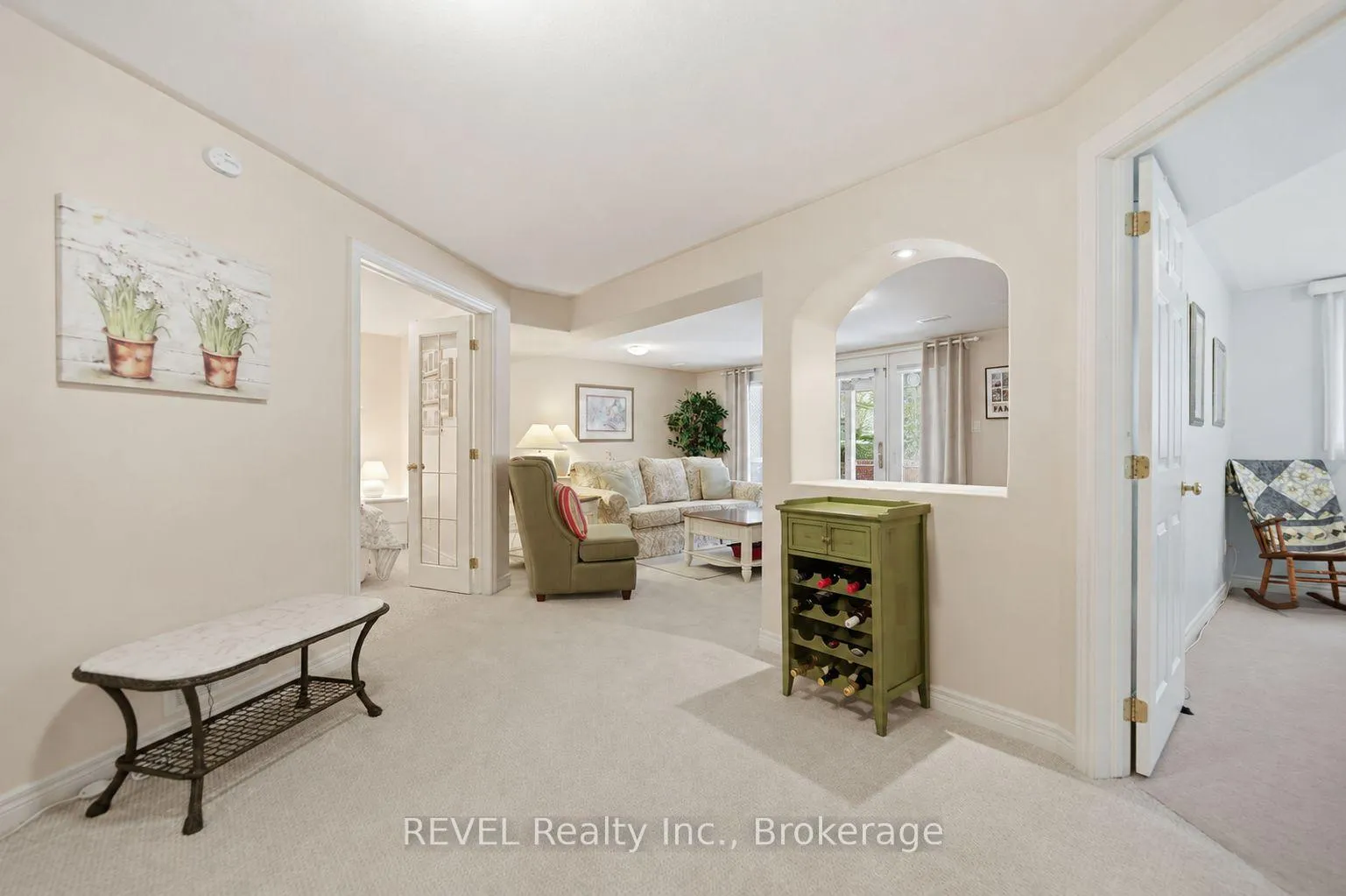 Photo 26 of 6295 Forest Ridge Drive, Niagara Falls, Stamford — HOMEH