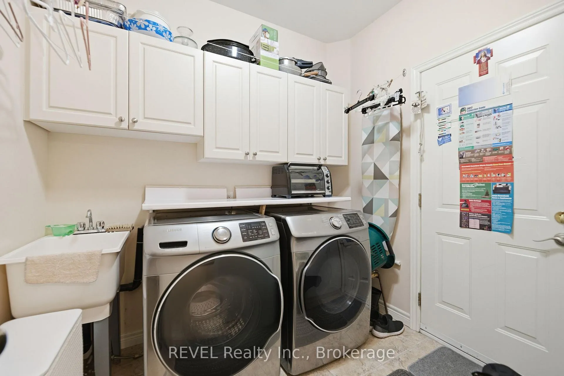 Photo 34 of 6295 Forest Ridge Drive, Niagara Falls, Stamford — HOMEH