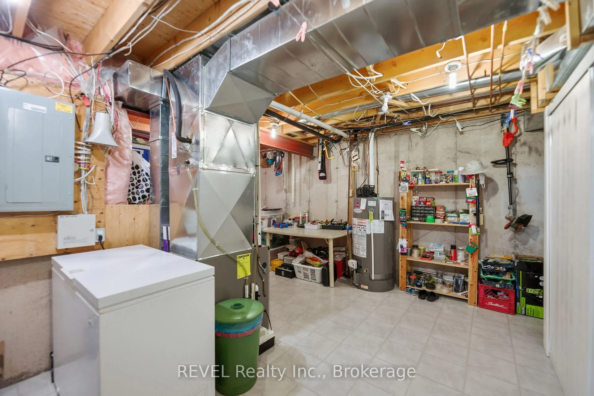 Photo 35 of 6295 Forest Ridge Drive, Niagara Falls, Stamford — HOMEH