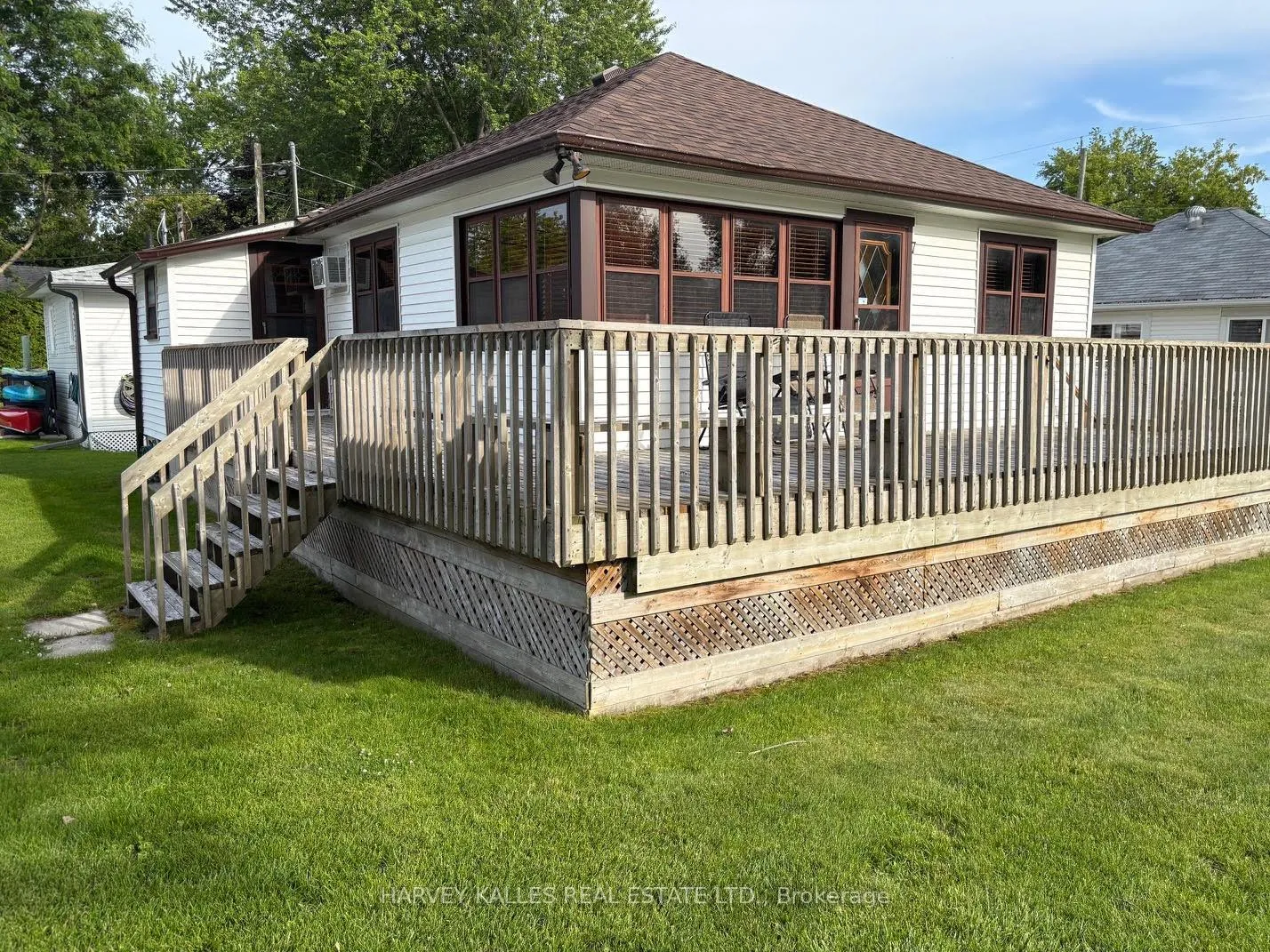 Photo 2 of Unit 7, 1139 Claver Avenue, Innisfil, Rural Innisfil — HOMEH