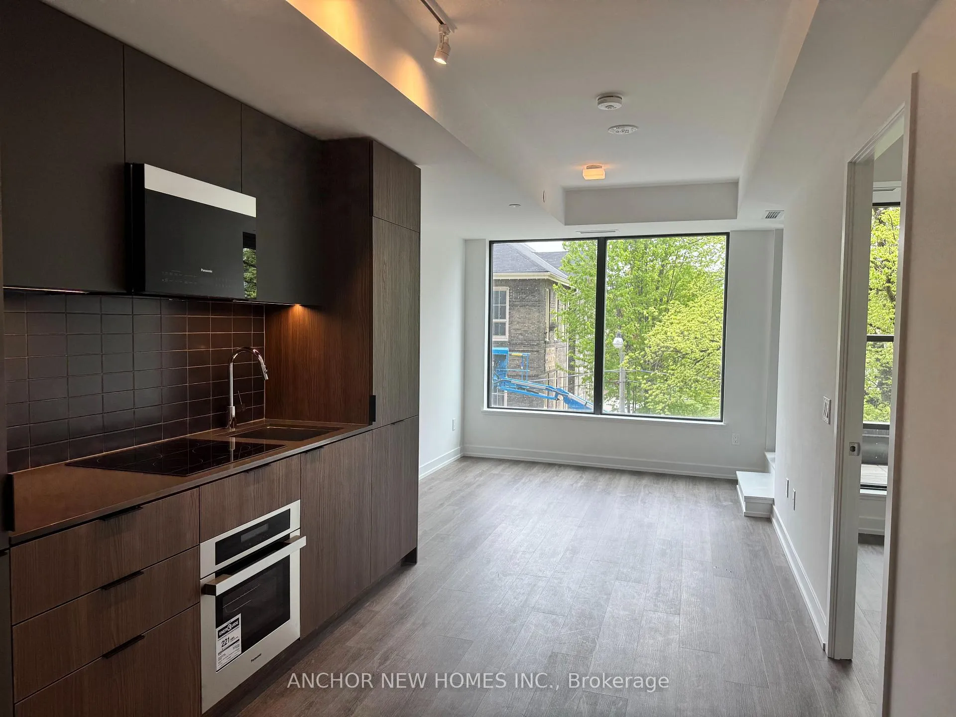 Photo 3 of Unit 216, 28 Eastern Avenue, Toronto, Moss Park — HOMEH