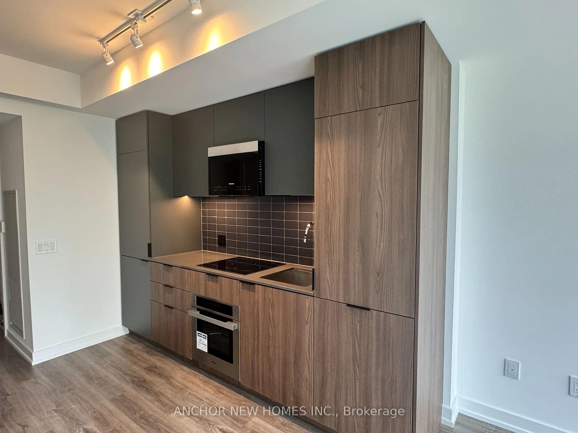 Photo 17 of Unit 216, 28 Eastern Avenue, Toronto, Moss Park — HOMEH