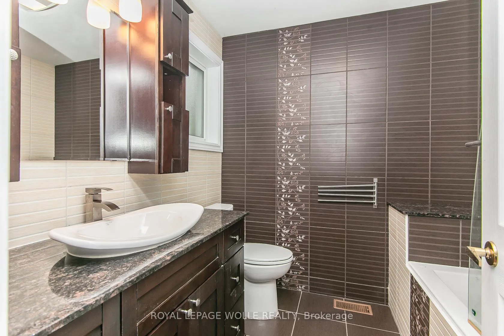 Photo 23 of 1774 Old Mill Road, Kitchener, Lower Doon — HOMEH