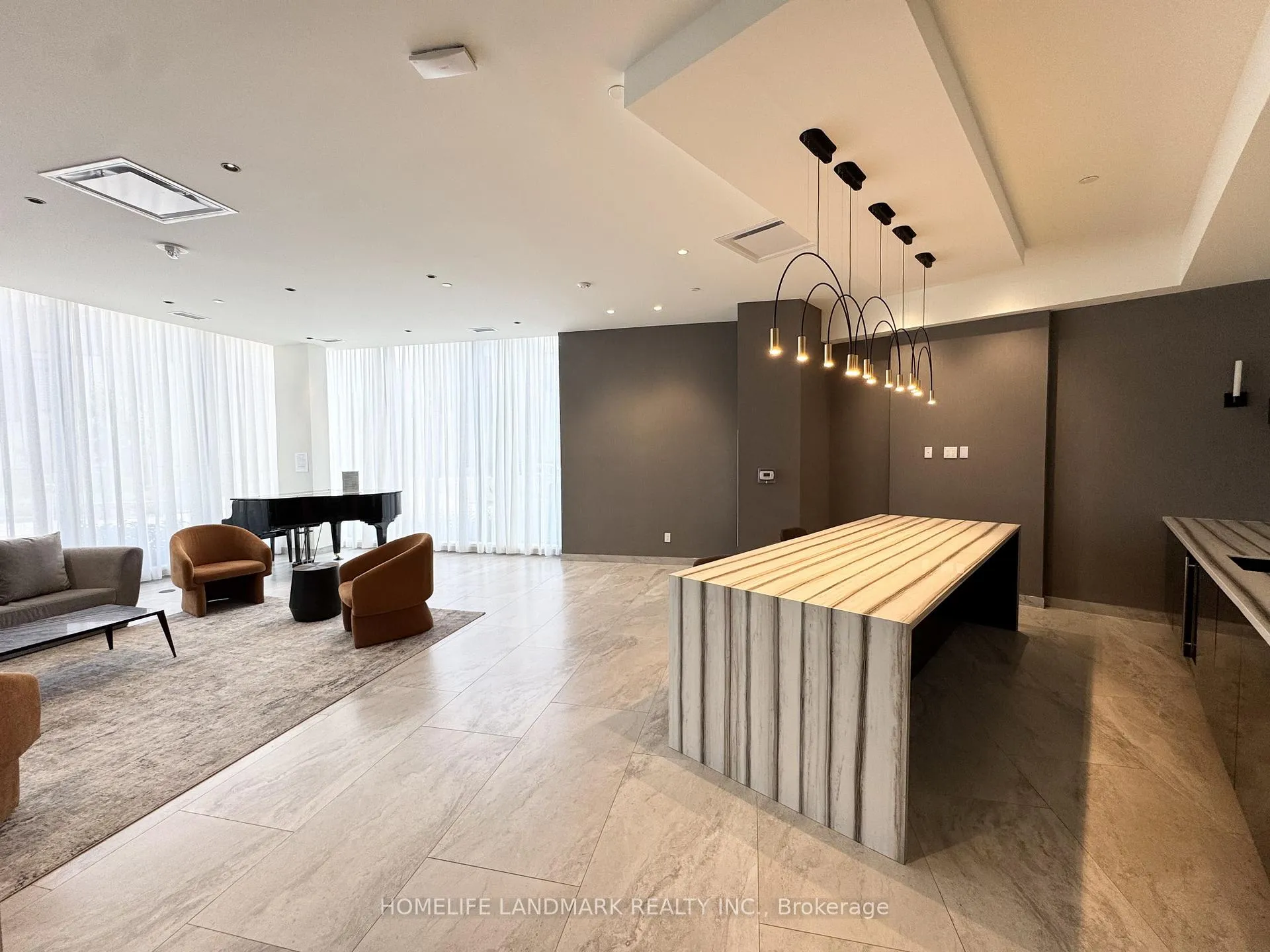 Photo 13 of Unit 626, 2 David Eyer Road, Richmond Hill, Rural Richmond Hill — HOMEH