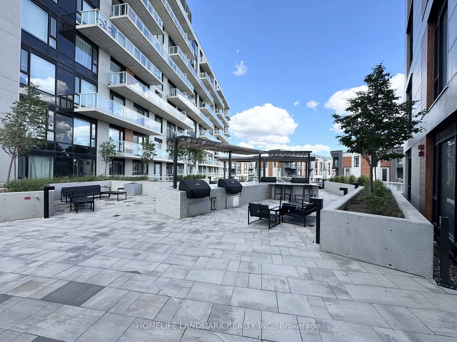 Photo 16 of Unit 626, 2 David Eyer Road, Richmond Hill, Rural Richmond Hill — HOMEH