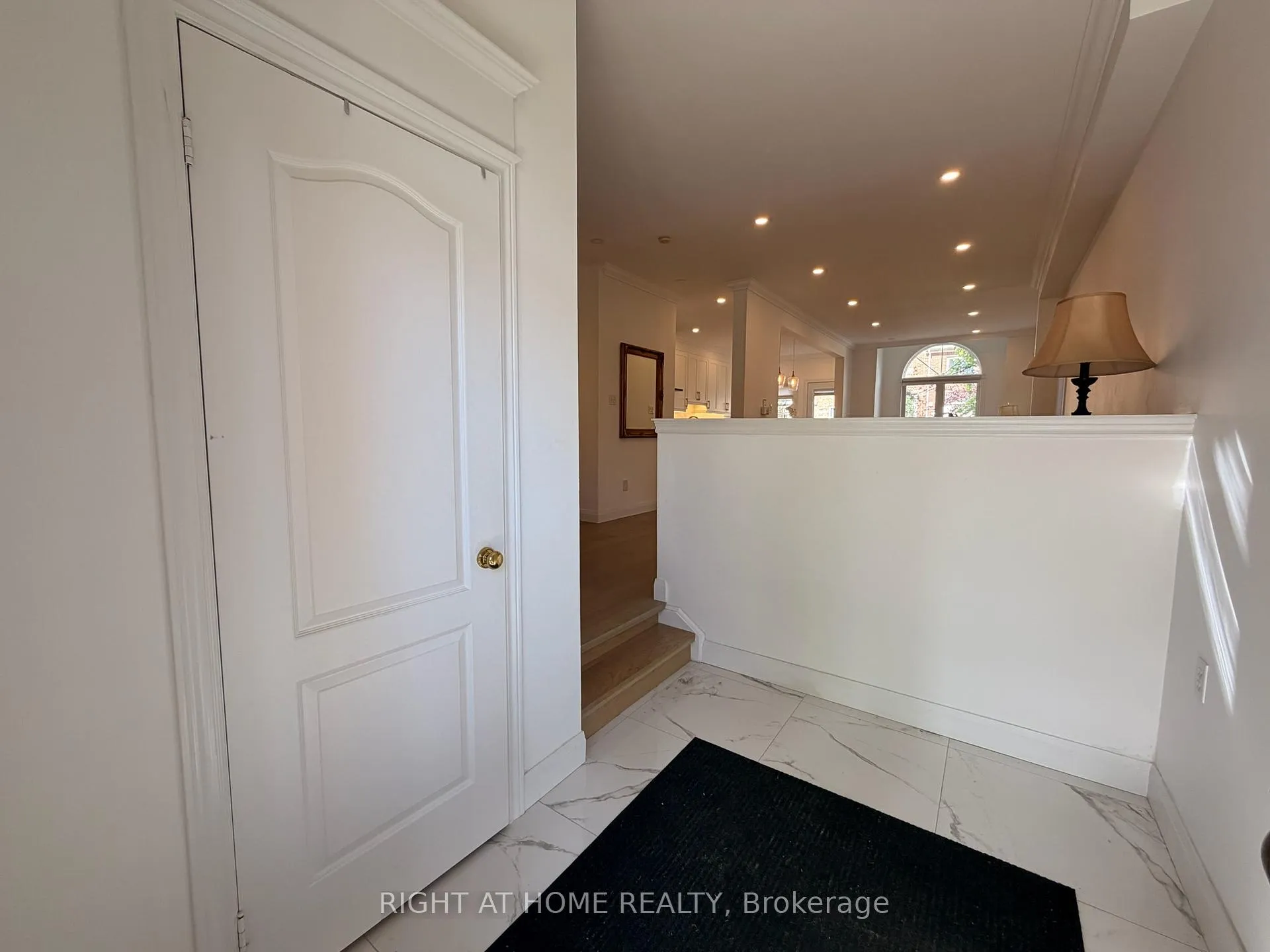 Photo 4 of Unit 7, 2 Mary Gapper Crescent, Richmond Hill, North Richvale — HOMEH