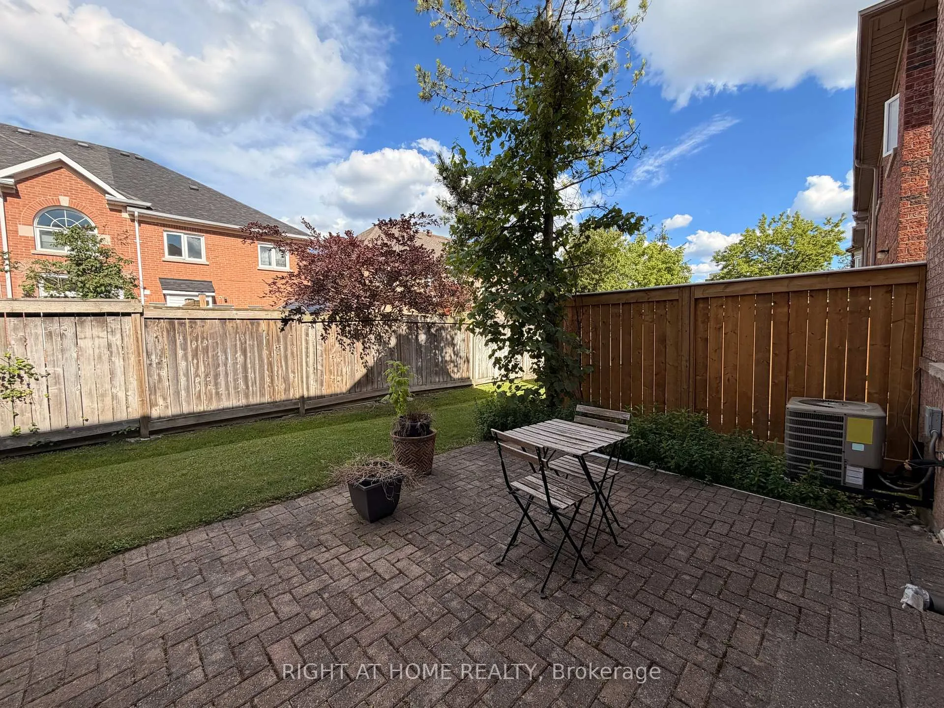 Photo 20 of Unit 7, 2 Mary Gapper Crescent, Richmond Hill, North Richvale — HOMEH