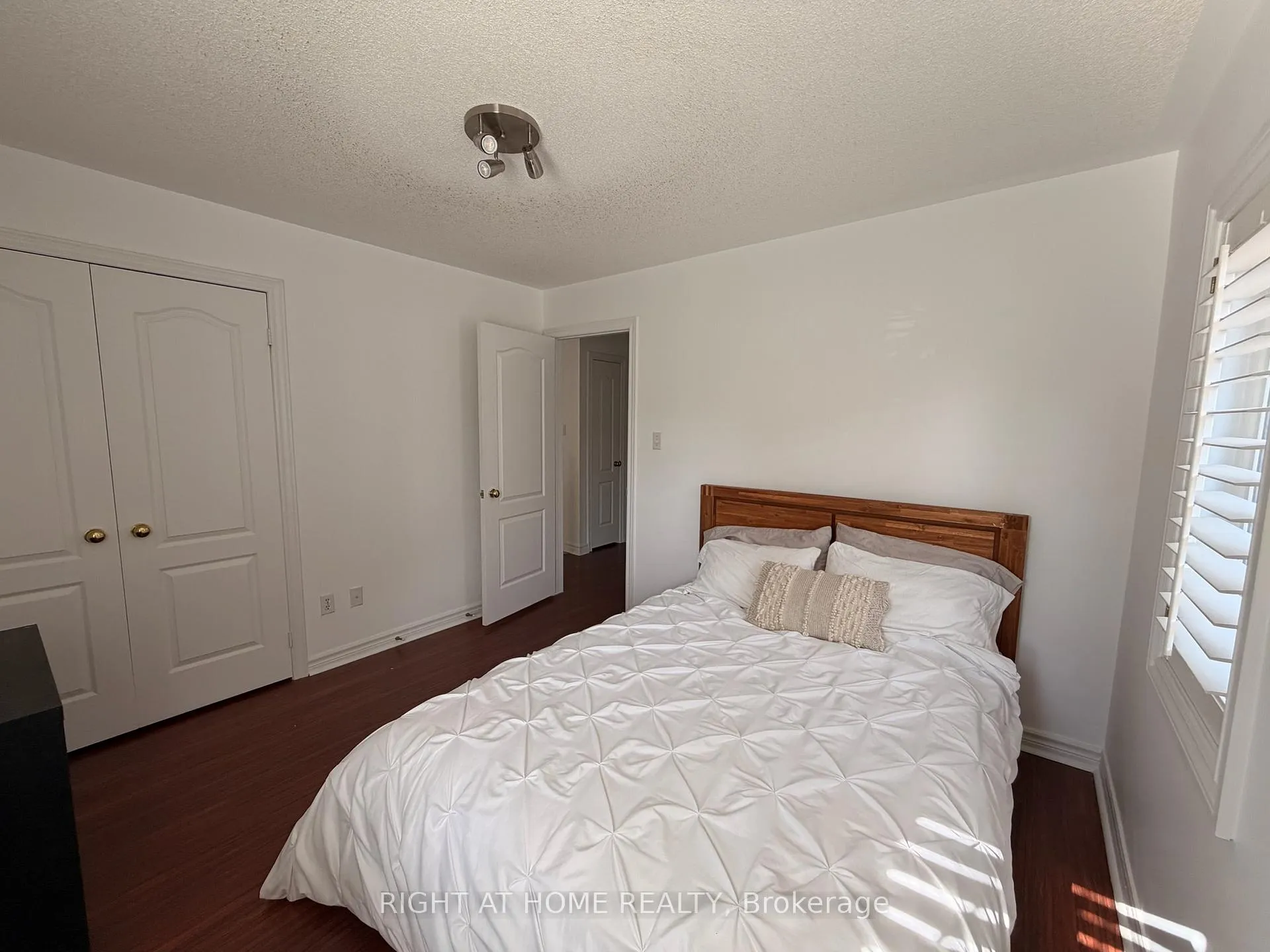 Photo 43 of Unit 7, 2 Mary Gapper Crescent, Richmond Hill, North Richvale — HOMEH