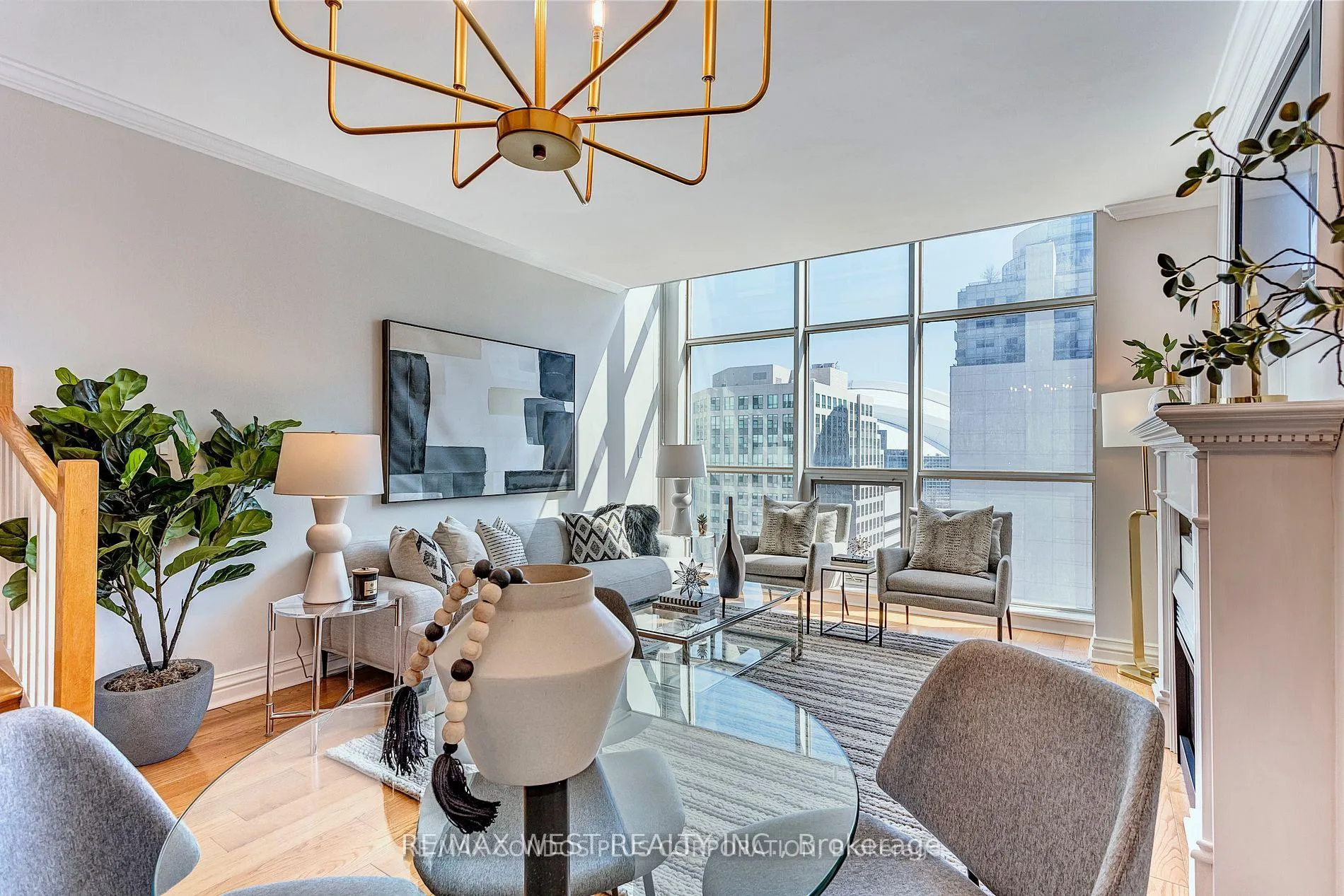 Photo 3 of Unit 1115, 36 Blue Jays Way, Toronto, Waterfront Communities — HOMEH