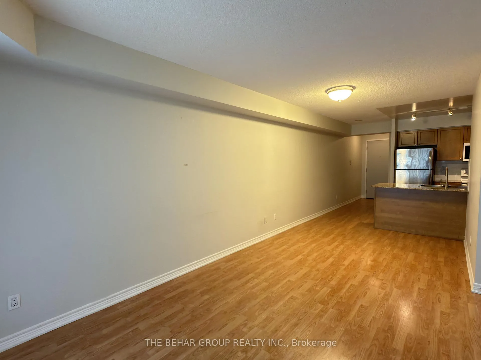 Photo 5 of Unit 706, 761 Bay Street, Toronto, Bay Street Corridor — HOMEH