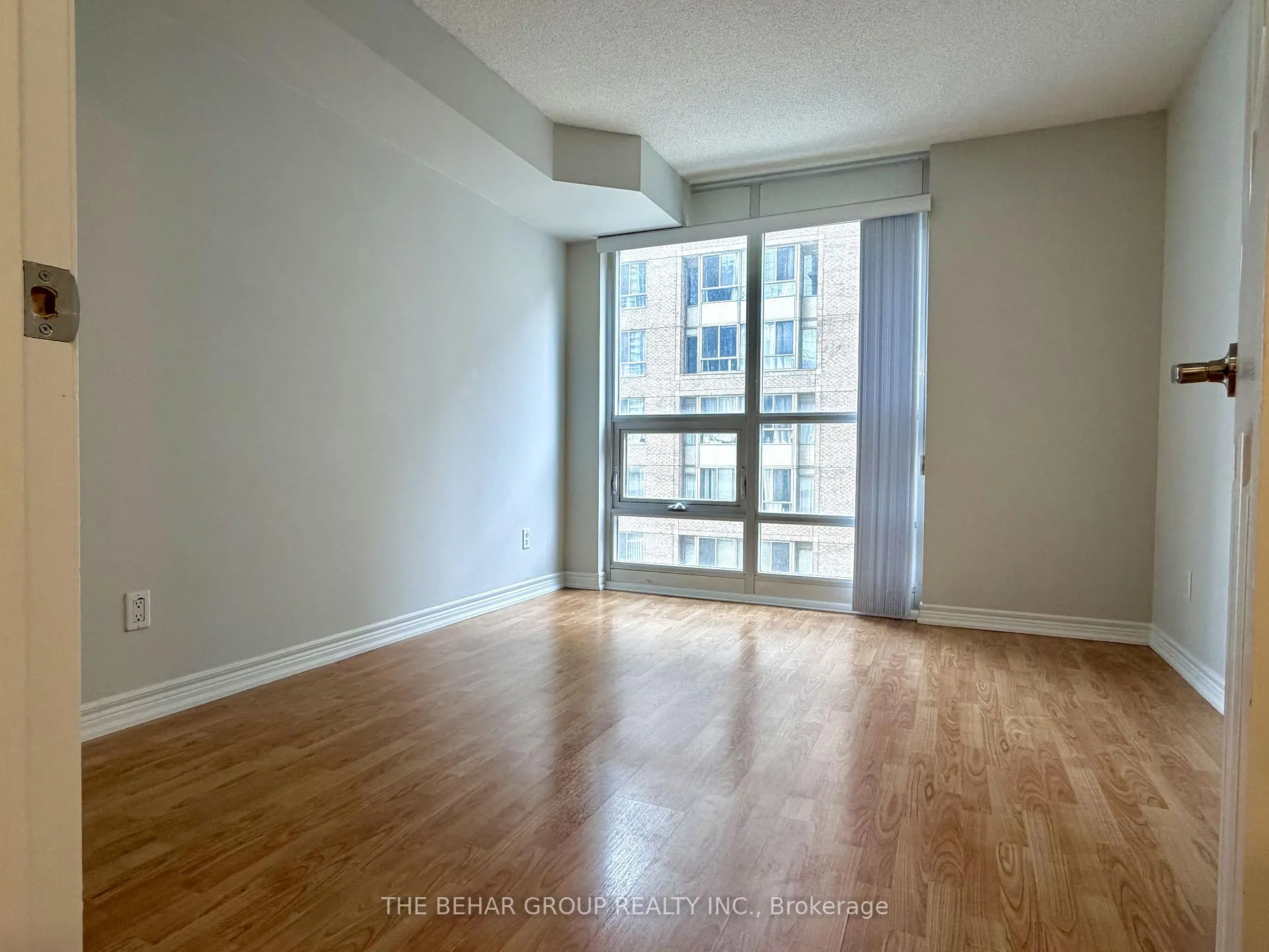 Photo 11 of Unit 706, 761 Bay Street, Toronto, Bay Street Corridor — HOMEH