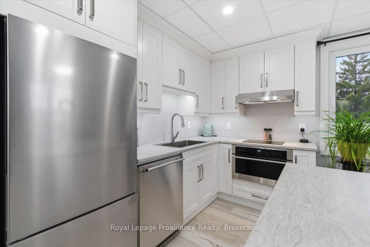 Photo 36 of 564 Willett Road, Belleville, Thurlow Ward — HOMEH