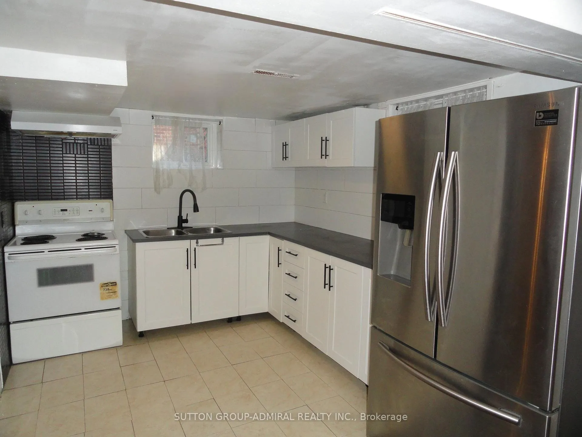 Photo 10 of 30 Merrian Road, Scarborough, Kennedy Park — HOMEH