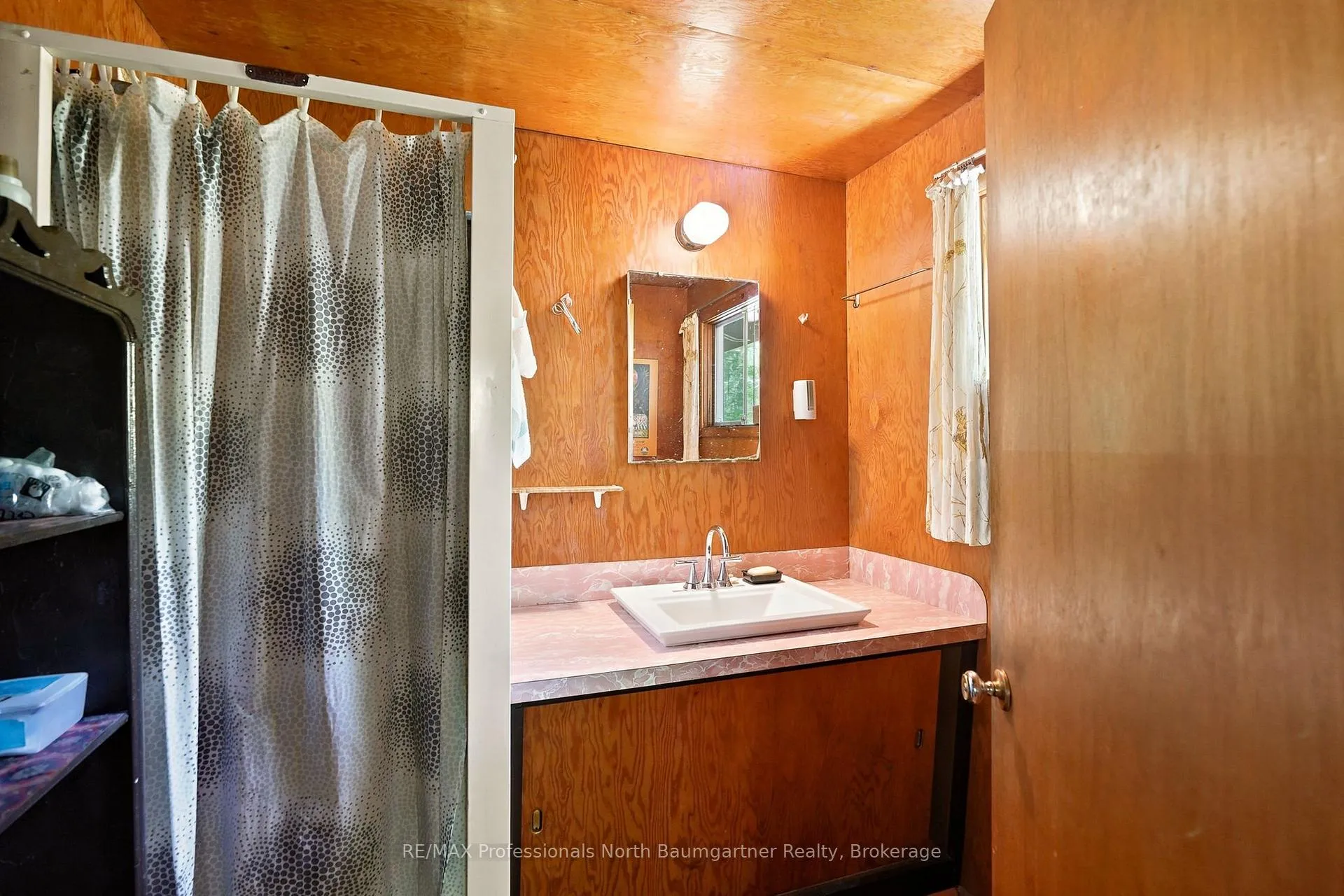 Photo 20 of 1698 Burleigh Road, Dysart et al, Dudley — HOMEH