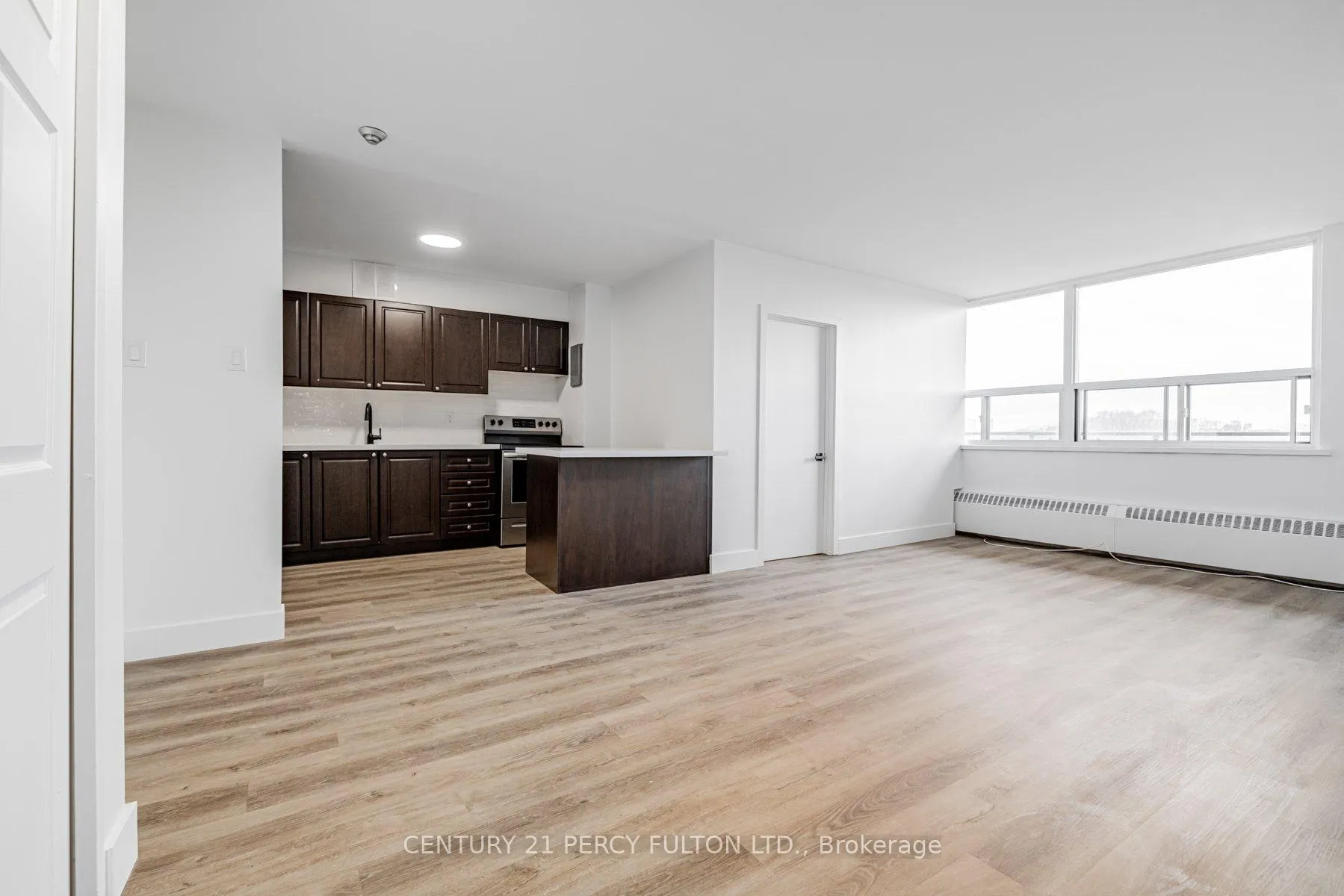 Photo 2 of Unit 1009, 2 Park Vista Drive, Toronto, O'Connor-Parkview — HOMEH
