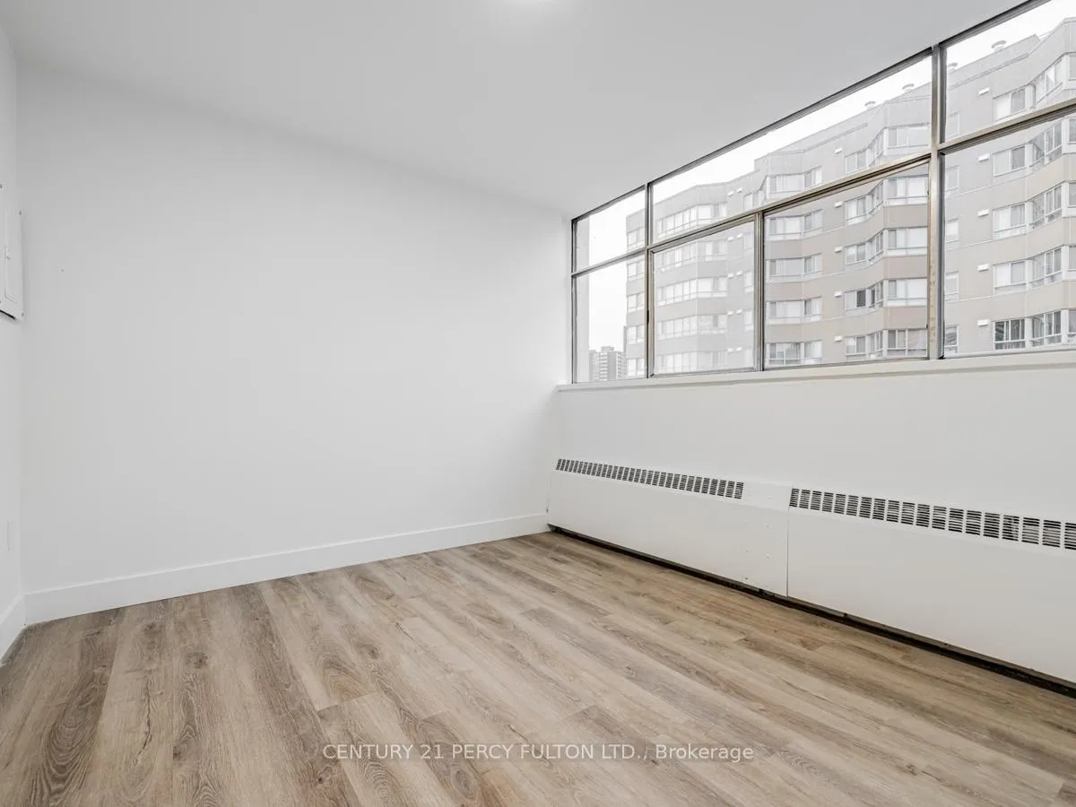 Photo 11 of Unit 1009, 2 Park Vista Drive, Toronto, O'Connor-Parkview — HOMEH