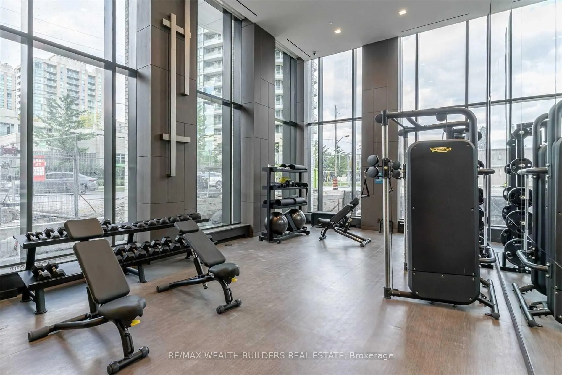Photo 4 of Unit 2206, 15 Holmes Avenue, North York, Willowdale East — HOMEH