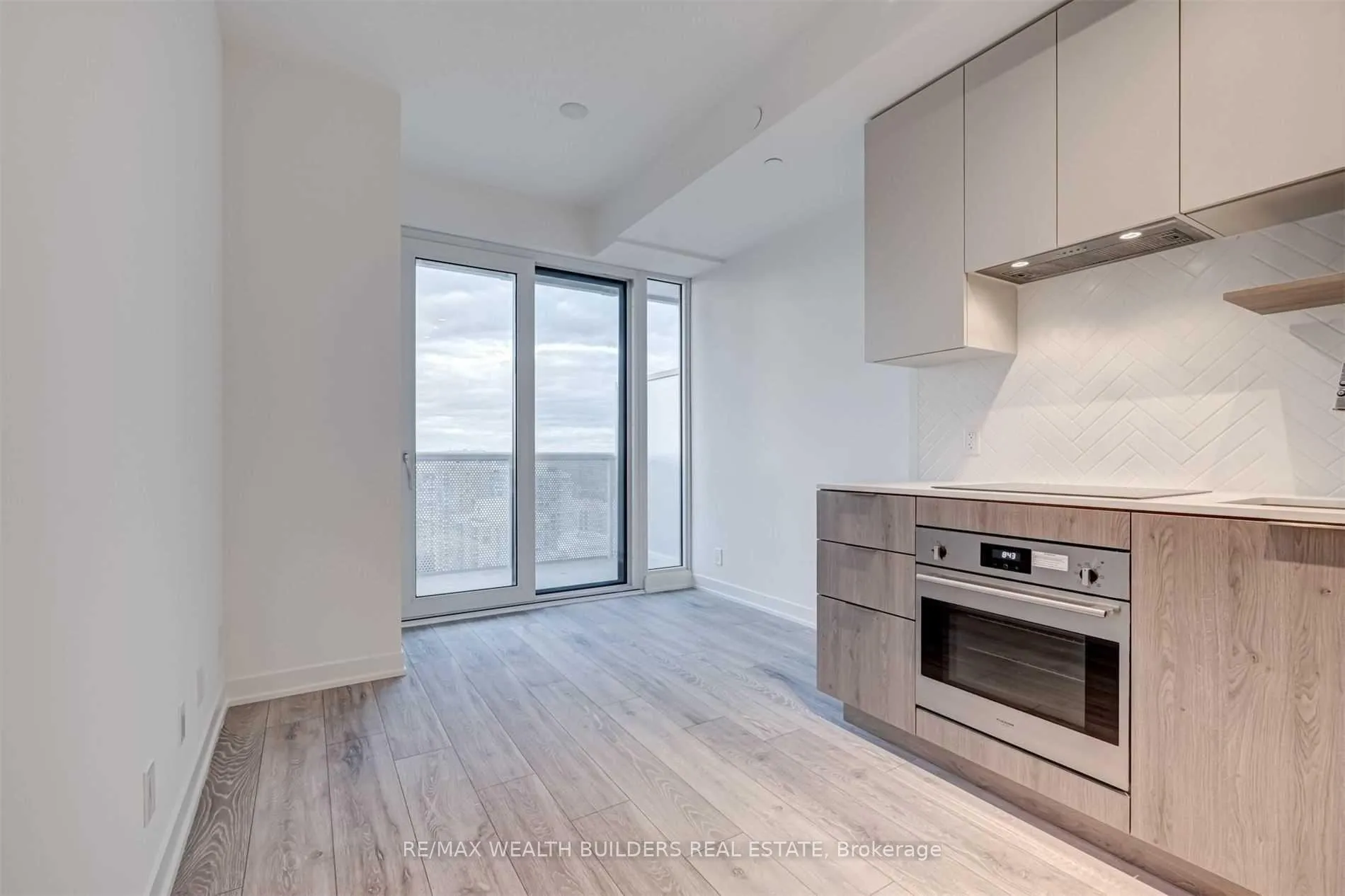 Photo 19 of Unit 2206, 15 Holmes Avenue, North York, Willowdale East — HOMEH