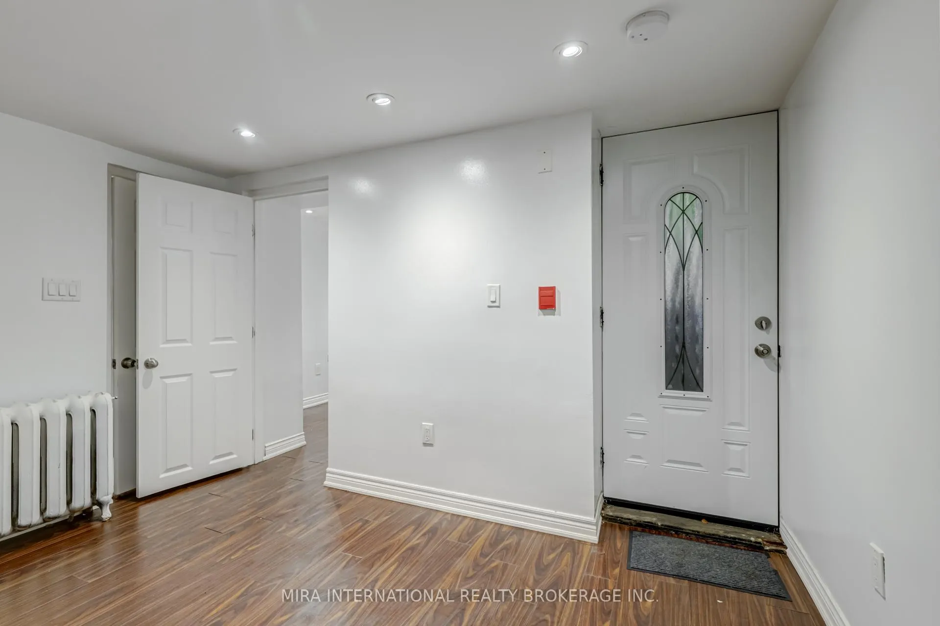 Photo 3 of Unit B3, 11 Laxton Avenue, Toronto, South Parkdale — HOMEH