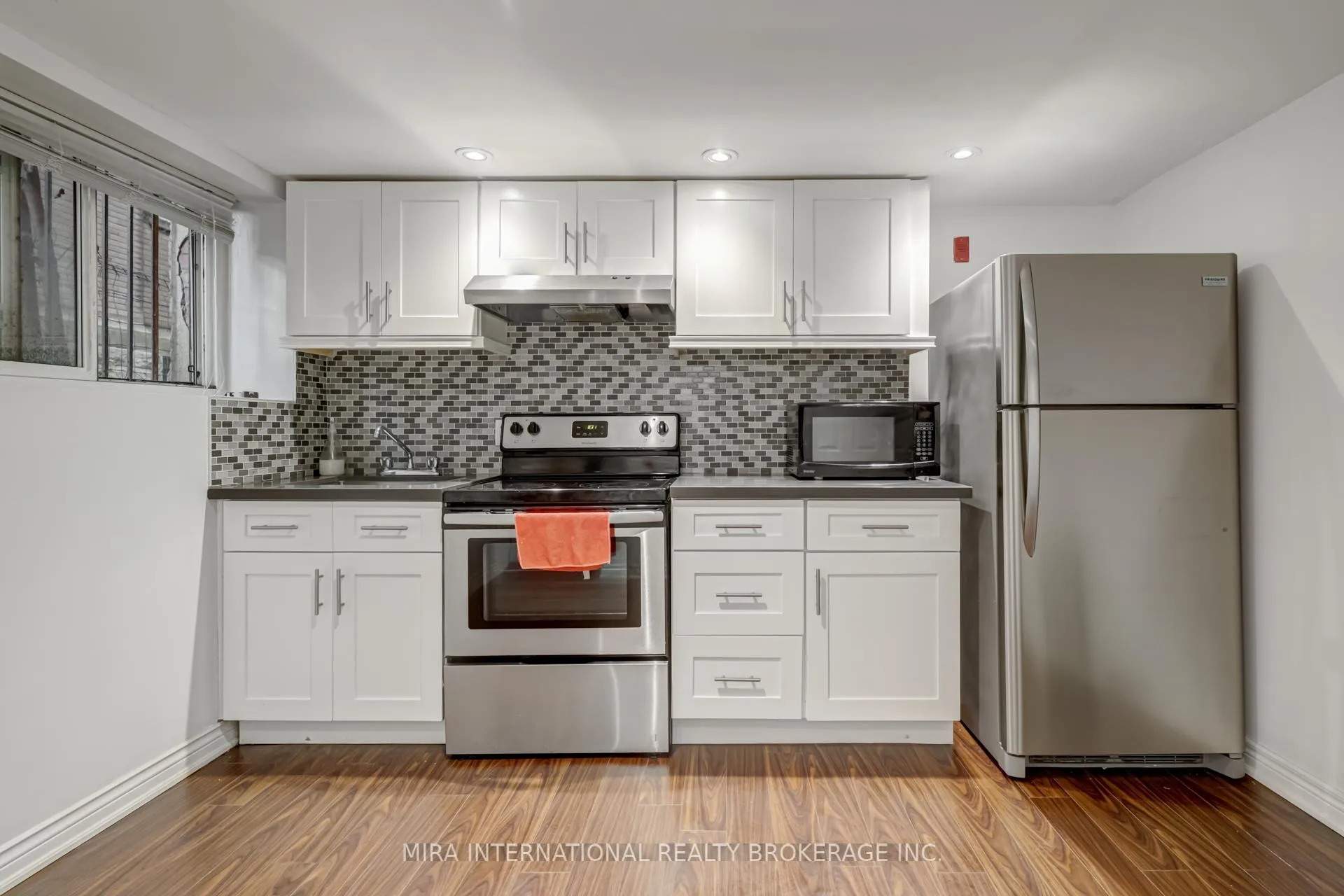 Photo 7 of Unit B3, 11 Laxton Avenue, Toronto, South Parkdale — HOMEH