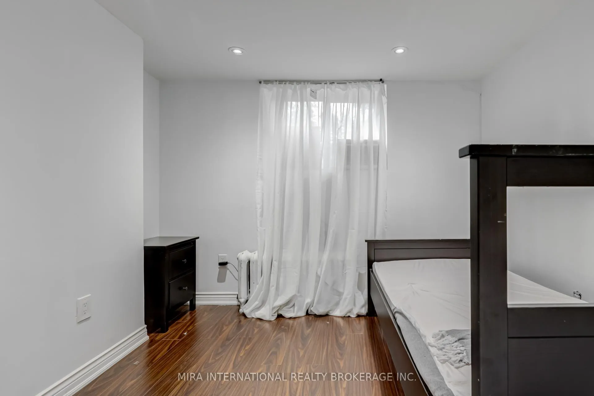 Photo 8 of Unit B3, 11 Laxton Avenue, Toronto, South Parkdale — HOMEH
