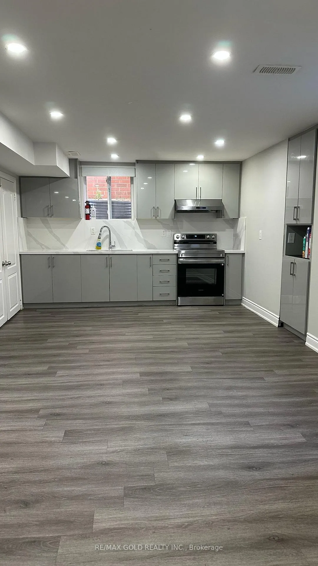 Photo 1 of Unit Unit 2 bsmt, 24 Wardsville Drive, Brampton, Bram West — HOMEH