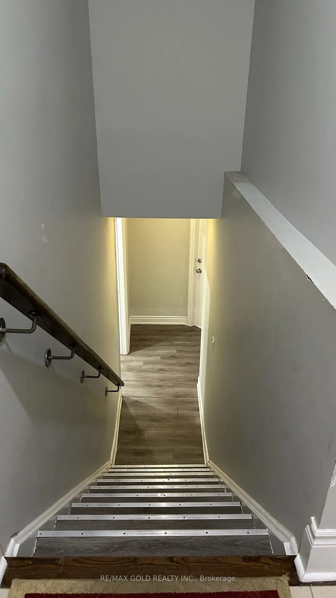 Photo 8 of Unit Unit 2 bsmt, 24 Wardsville Drive, Brampton, Bram West — HOMEH