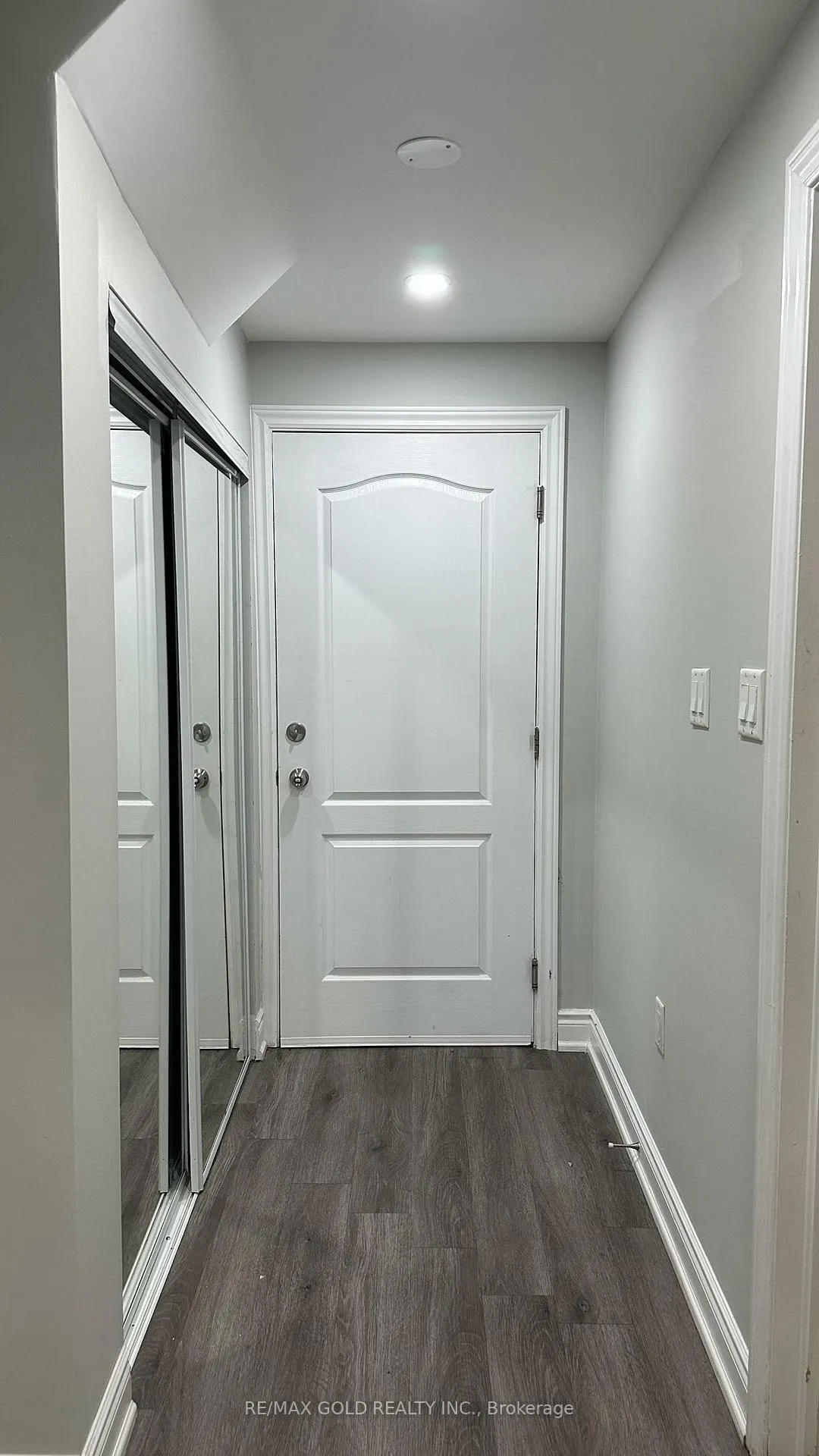 Photo 18 of Unit Unit 2 bsmt, 24 Wardsville Drive, Brampton, Bram West — HOMEH