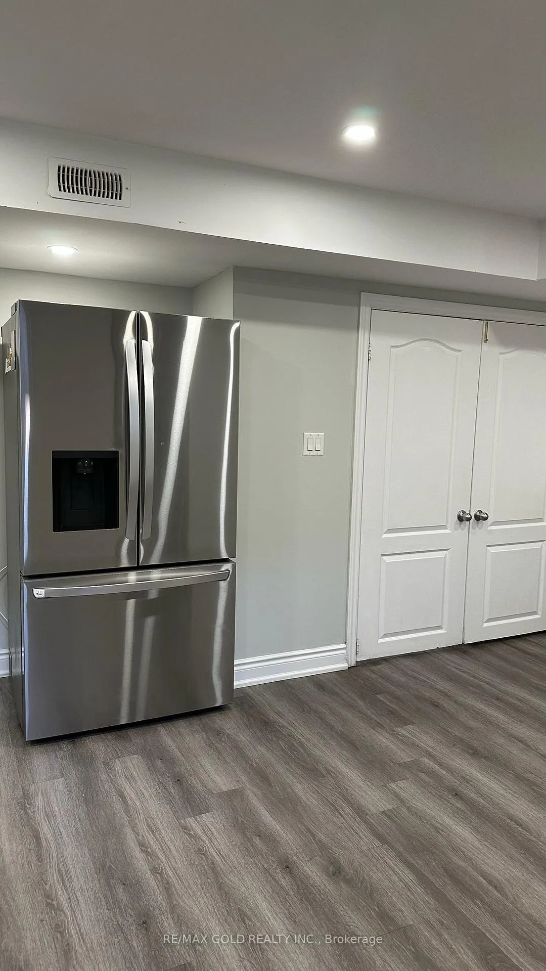 Photo 22 of Unit Unit 2 bsmt, 24 Wardsville Drive, Brampton, Bram West — HOMEH