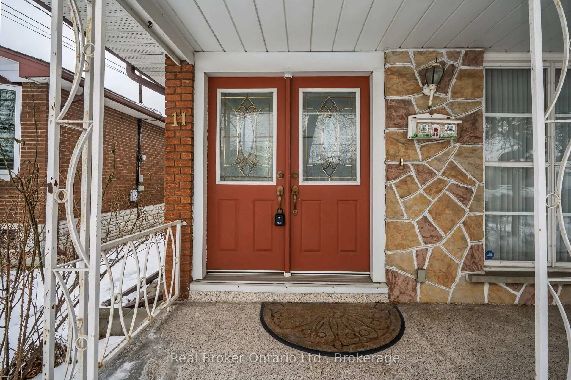 Photo 4 of 11 Crystal Court, Hamilton, Riverdale — HOMEH