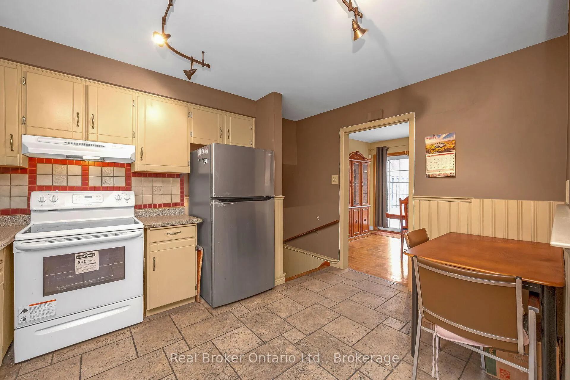 Photo 13 of 11 Crystal Court, Hamilton, Riverdale — HOMEH