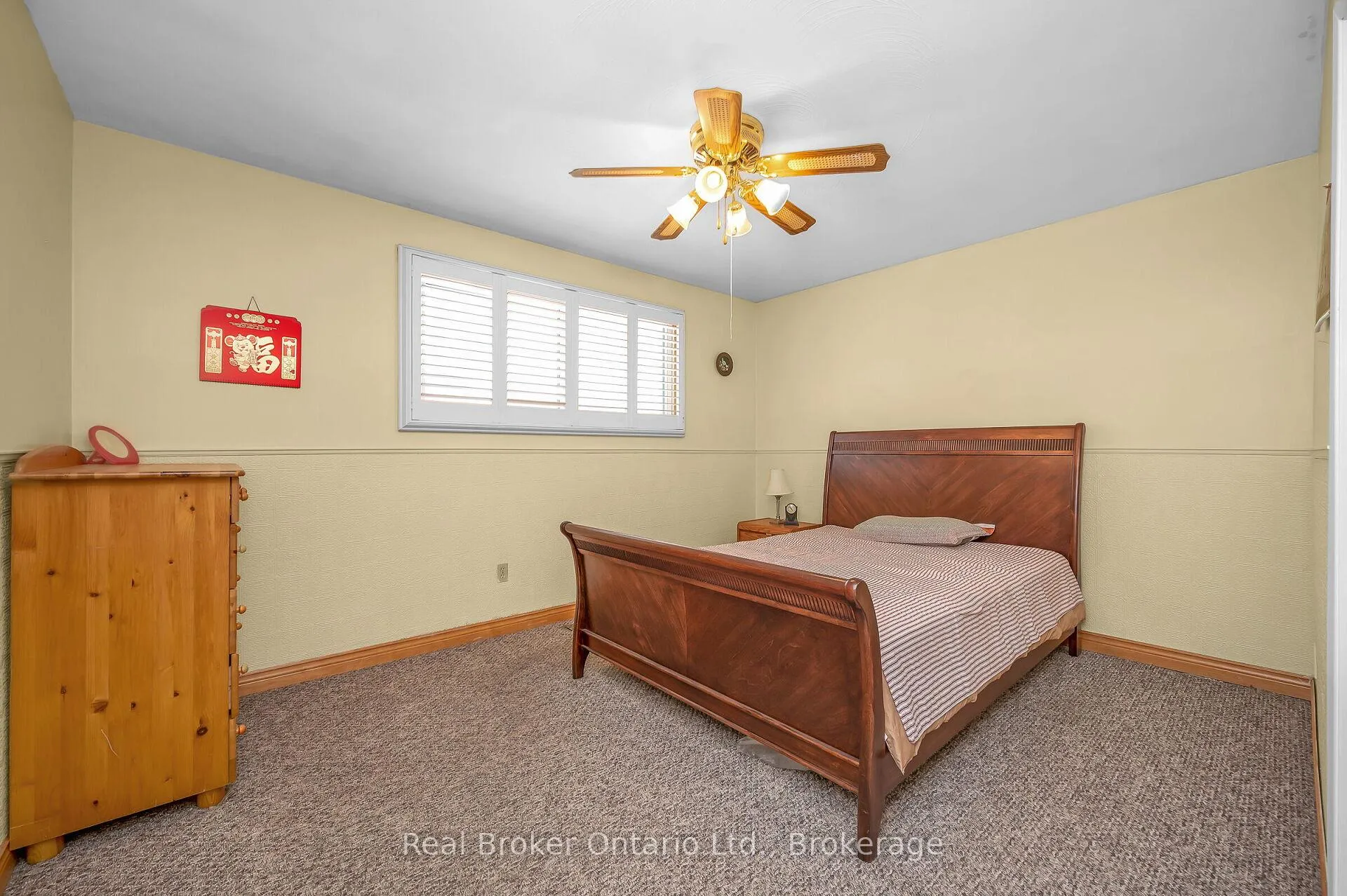 Photo 14 of 11 Crystal Court, Hamilton, Riverdale — HOMEH
