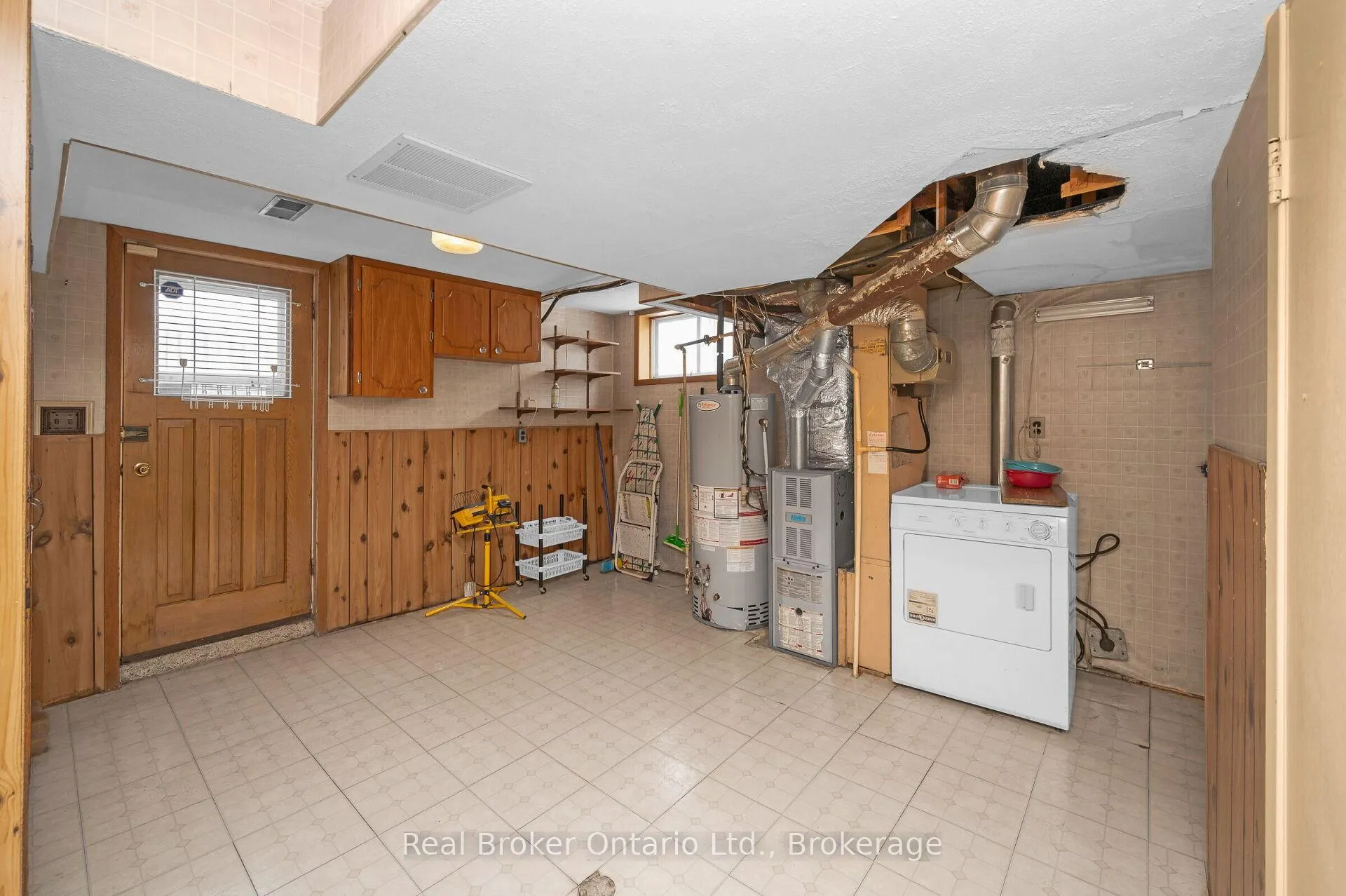 Photo 24 of 11 Crystal Court, Hamilton, Riverdale — HOMEH