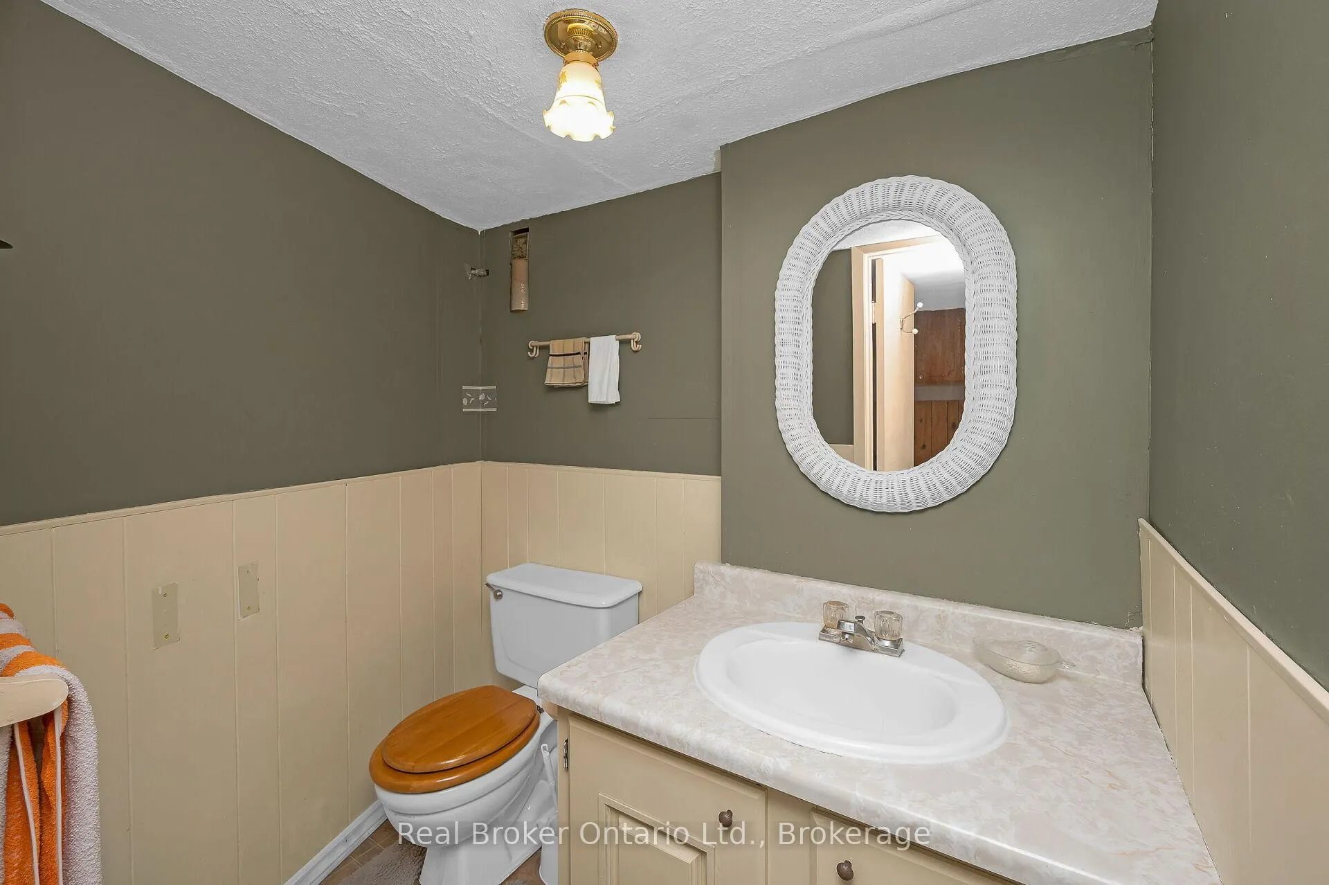 Photo 25 of 11 Crystal Court, Hamilton, Riverdale — HOMEH