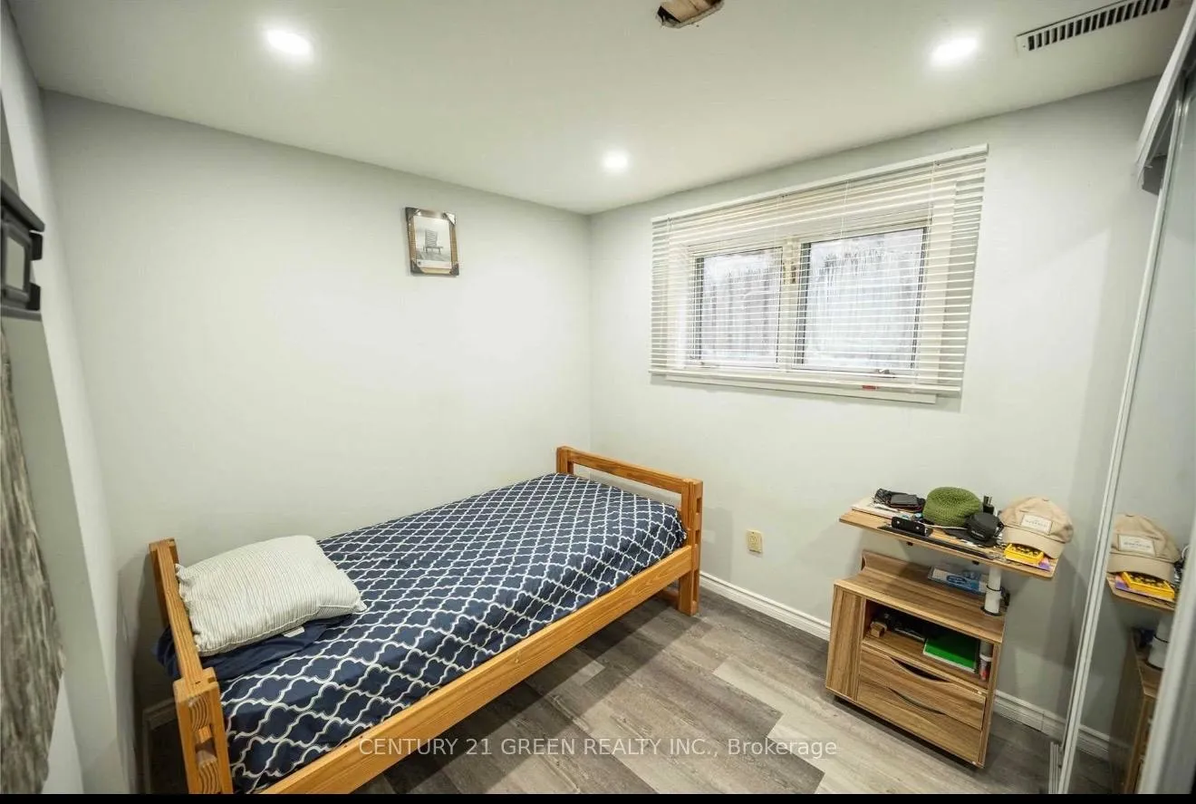 Photo 17 of 391 Admiral Drive, London, East I — HOMEH