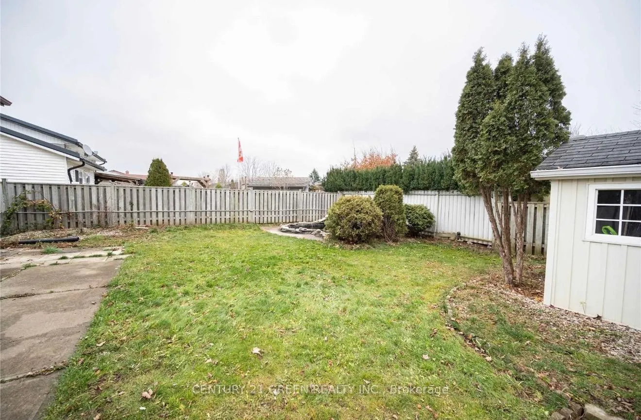 Photo 26 of 391 Admiral Drive, London, East I — HOMEH
