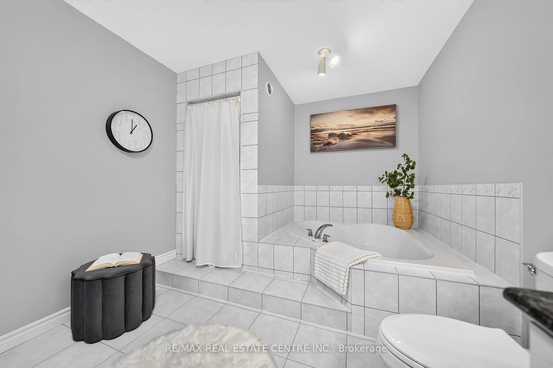 Photo 27 of Unit 38, 35 Green Gate Boulevard, Cambridge, Little's Corners — HOMEH