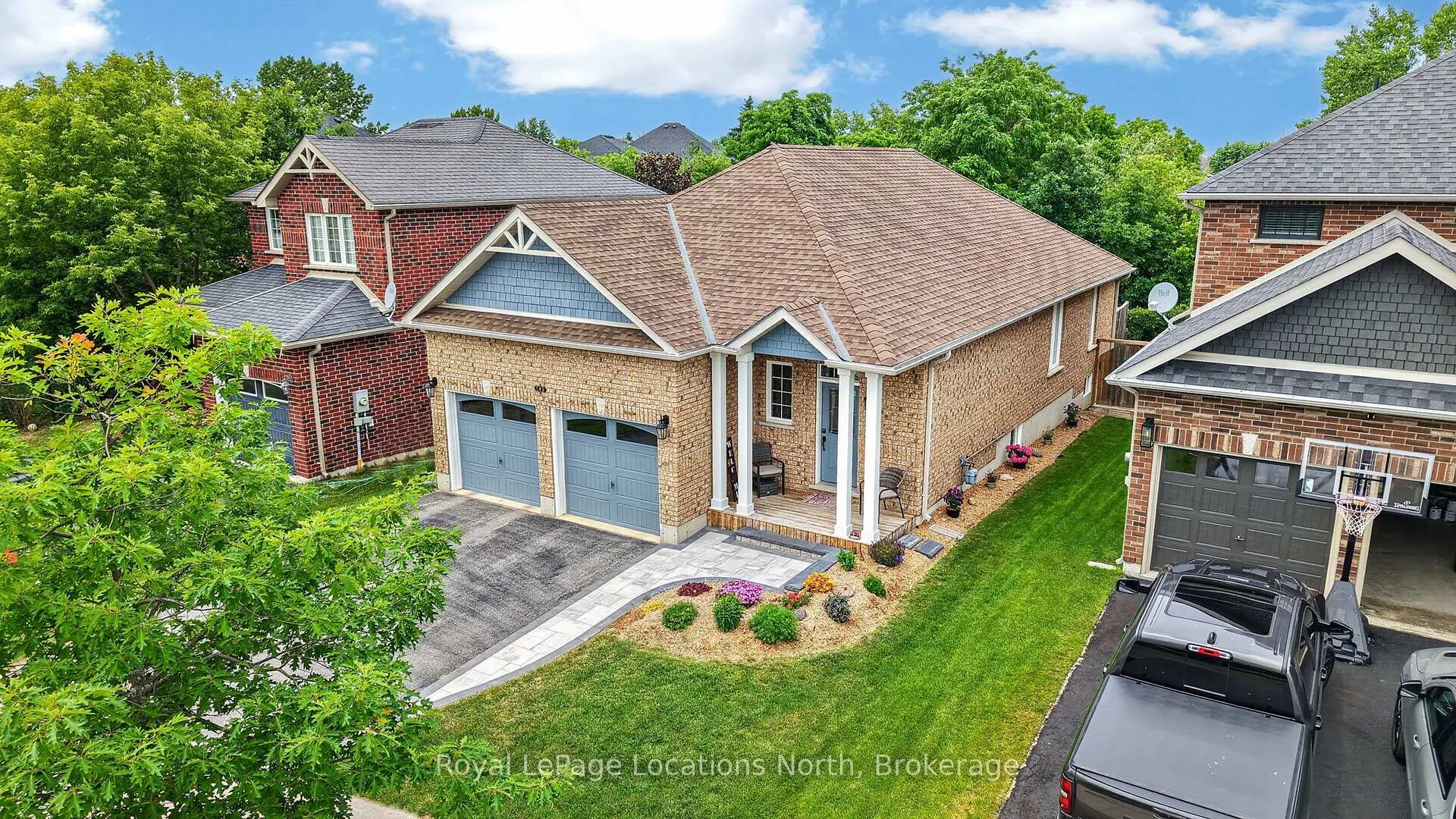 Photo 3 of 165 Findlay Drive, Collingwood — HOMEH