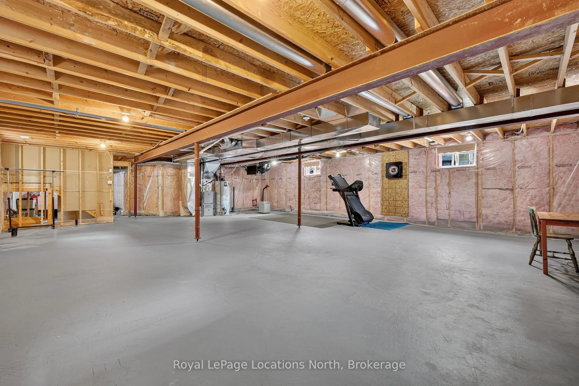 Photo 28 of 165 Findlay Drive, Collingwood — HOMEH