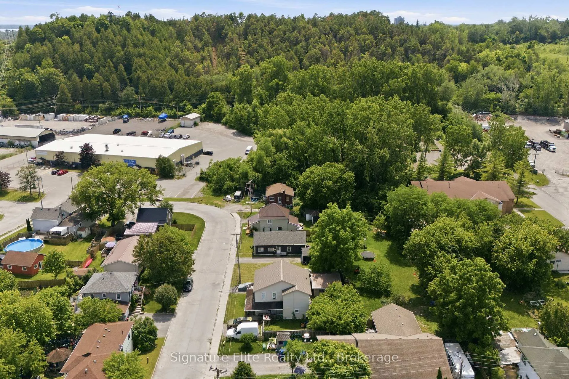Photo 35 of 56 Alberta Street, Quinte West, Trenton Ward — HOMEH