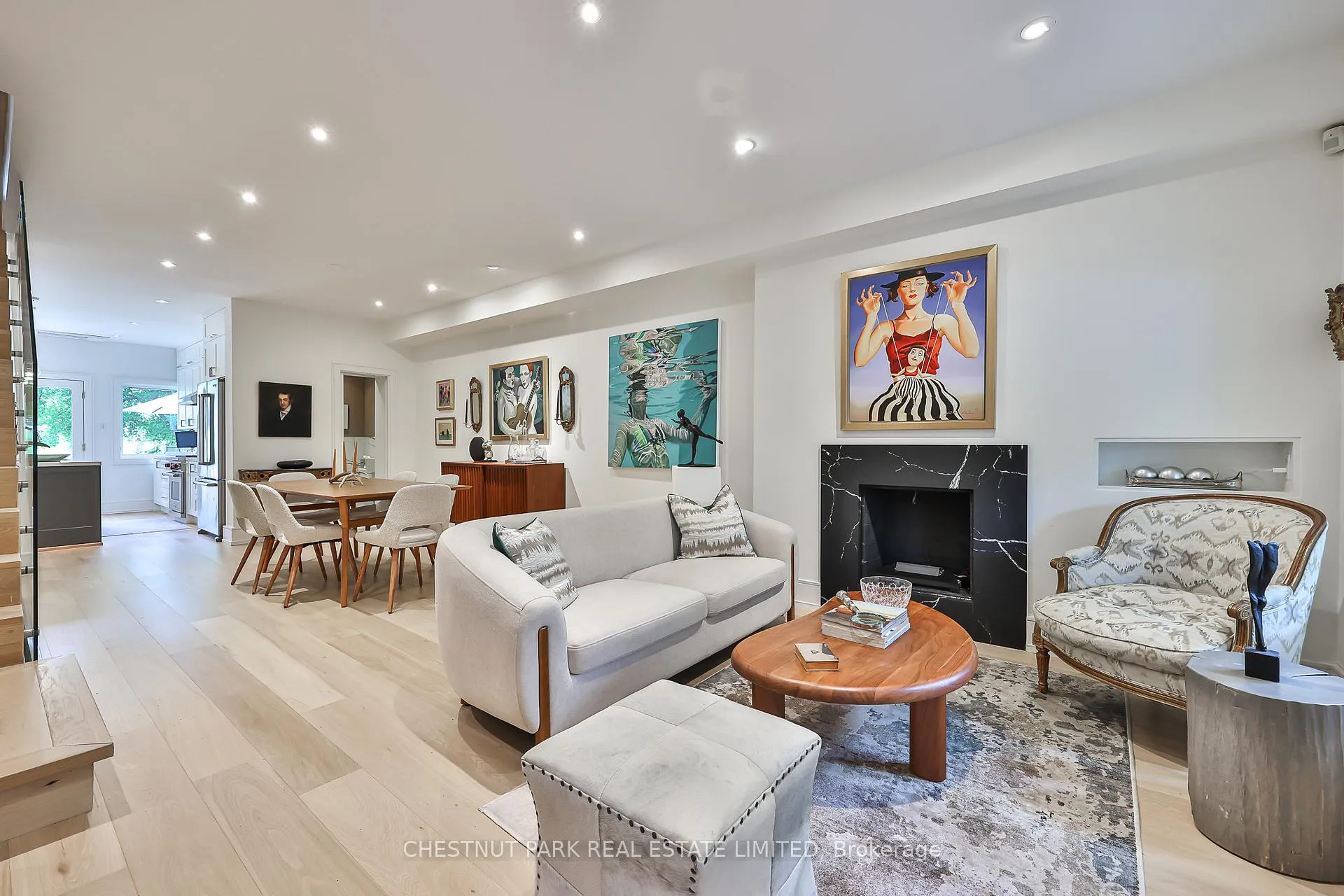 Photo 3 of 92 Balmoral Avenue, Toronto, Yonge-St. Clair — HOMEH