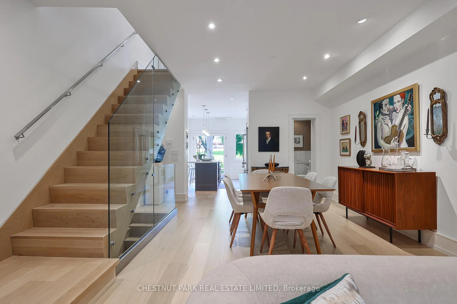 Photo 6 of 92 Balmoral Avenue, Toronto, Yonge-St. Clair — HOMEH