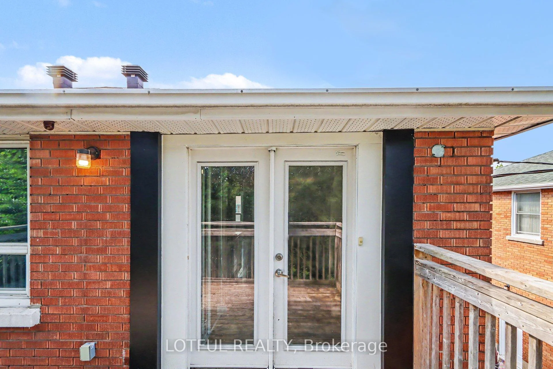 Photo 12 of Unit 1, 1107 Aldea Avenue, Ottawa, Billings Bridge — HOMEH