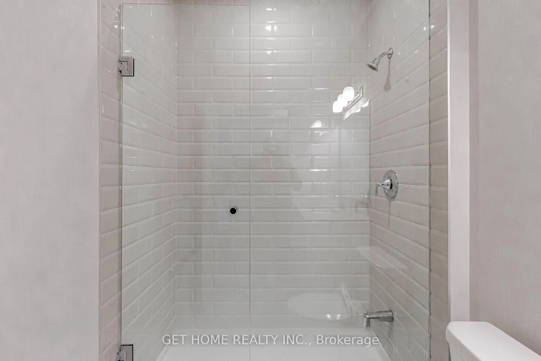 Photo 21 of Unit 609, 480 Gordon Krantz Avenue, Milton, Walker — HOMEH