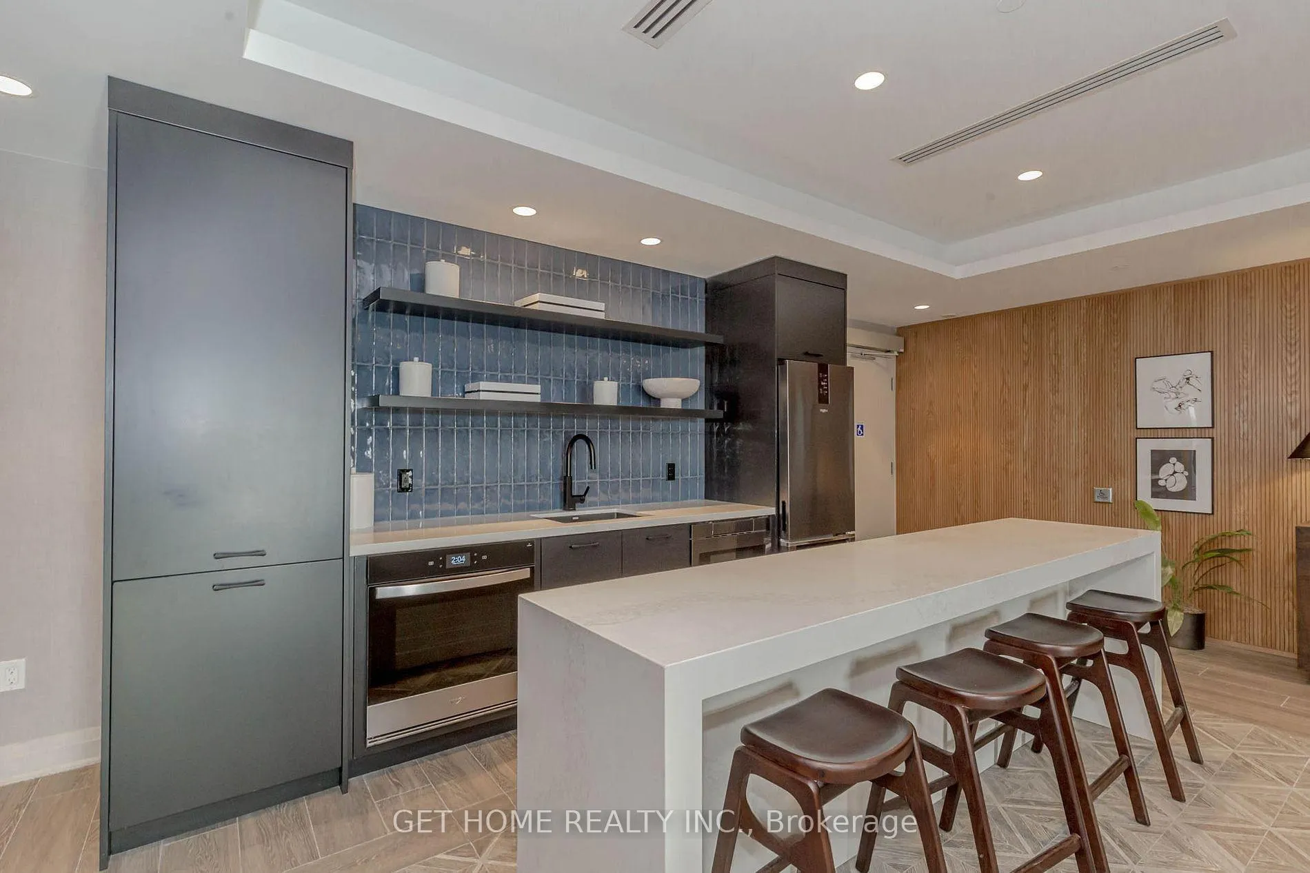 Photo 27 of Unit 609, 480 Gordon Krantz Avenue, Milton, Walker — HOMEH